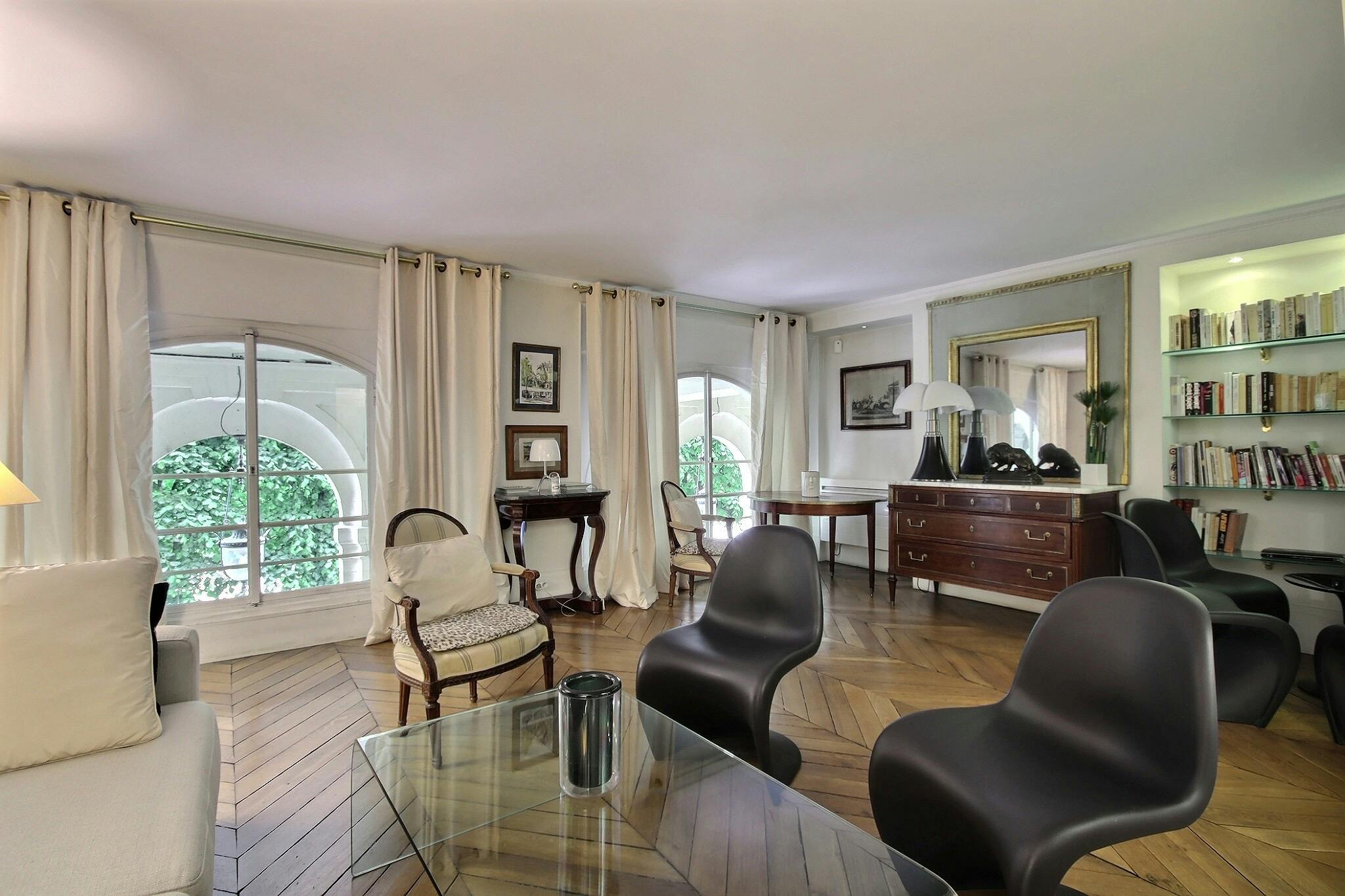 Appartement – Paris, 1st Arrondissement - Vue 4