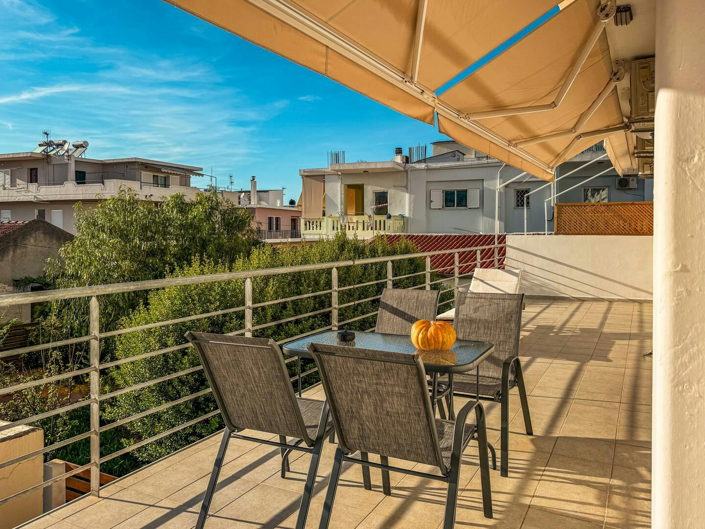 Appartement à louer pour 750 €/mois à Chaniá, Efedron Polemiston