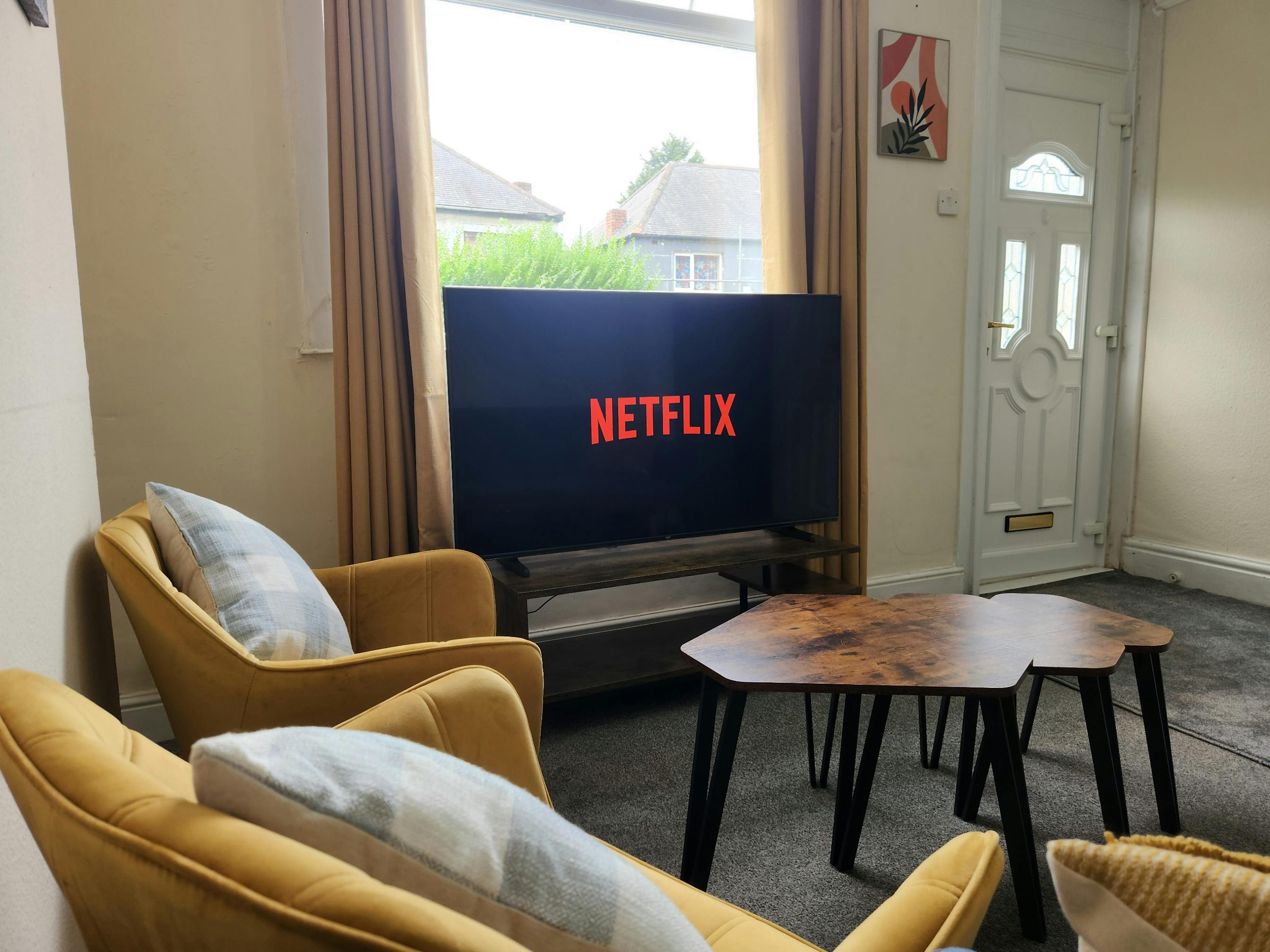 Huis te huur voor £ 1.695 per maand in New Edlington, King's Crescent