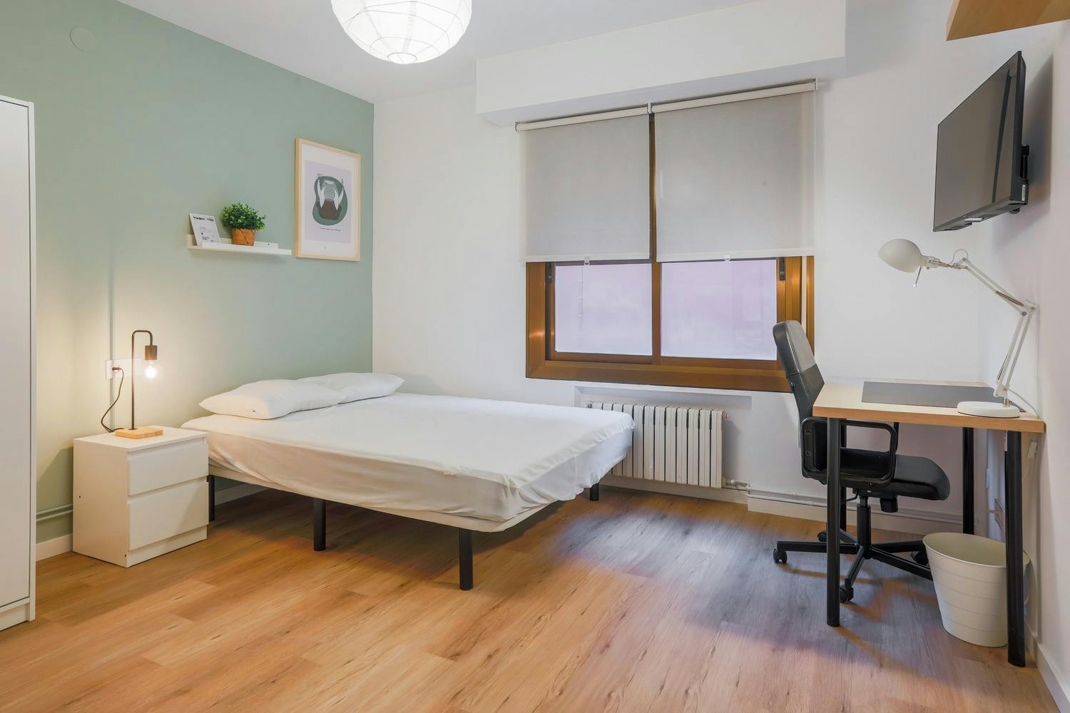 Carrer d'Enmig, Castelló de la Plana preview