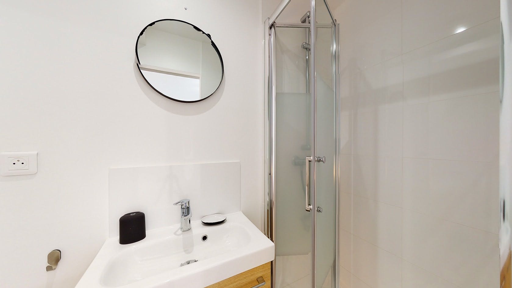Apartment Bagnolet, 1 bed, 12m² — photo 10