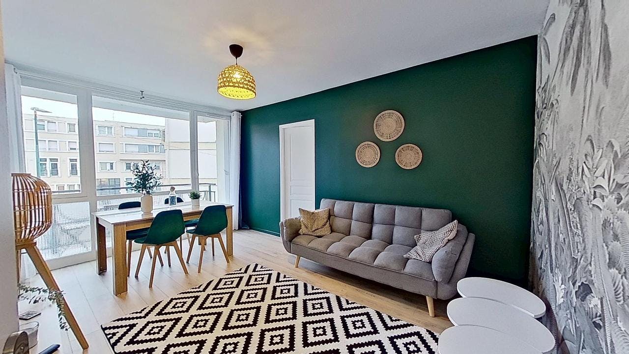 Apartment Caen, 1 bed, 9m² — photo 1