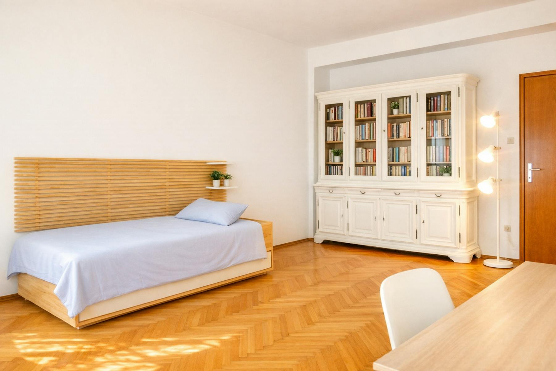 Private room in Via San Giovanni, Trento (1597522) room image 2