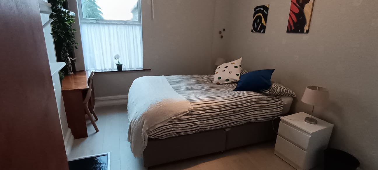 Приватна кімната за оренду для 980 EUR на місяць у Dublin, Glasnevin Hill