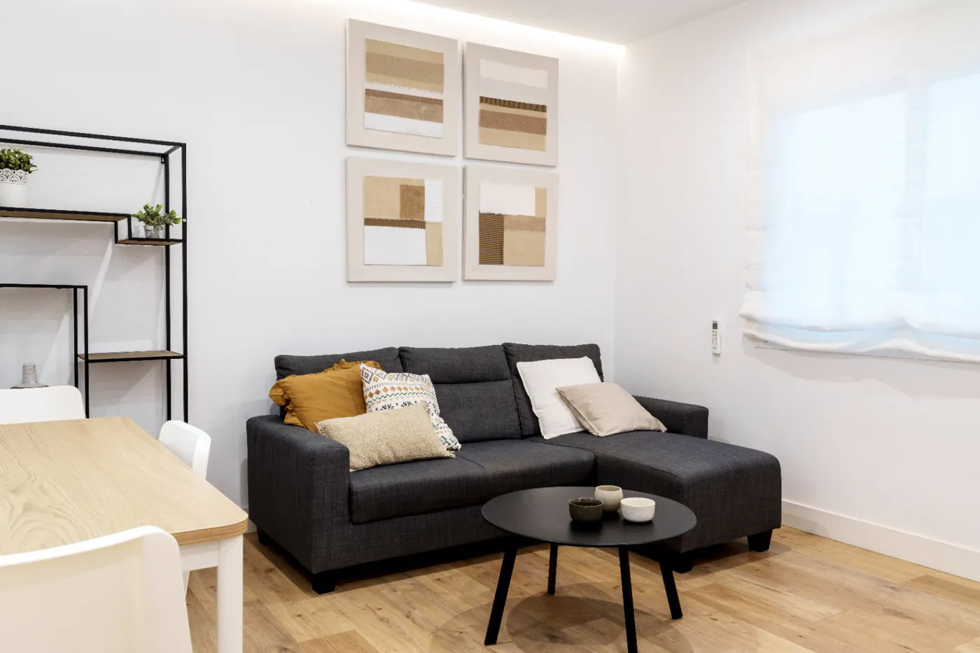 1-Bedroom Apartment in Calle de Rafael Herrera, Madrid (1597648) ROOM 4