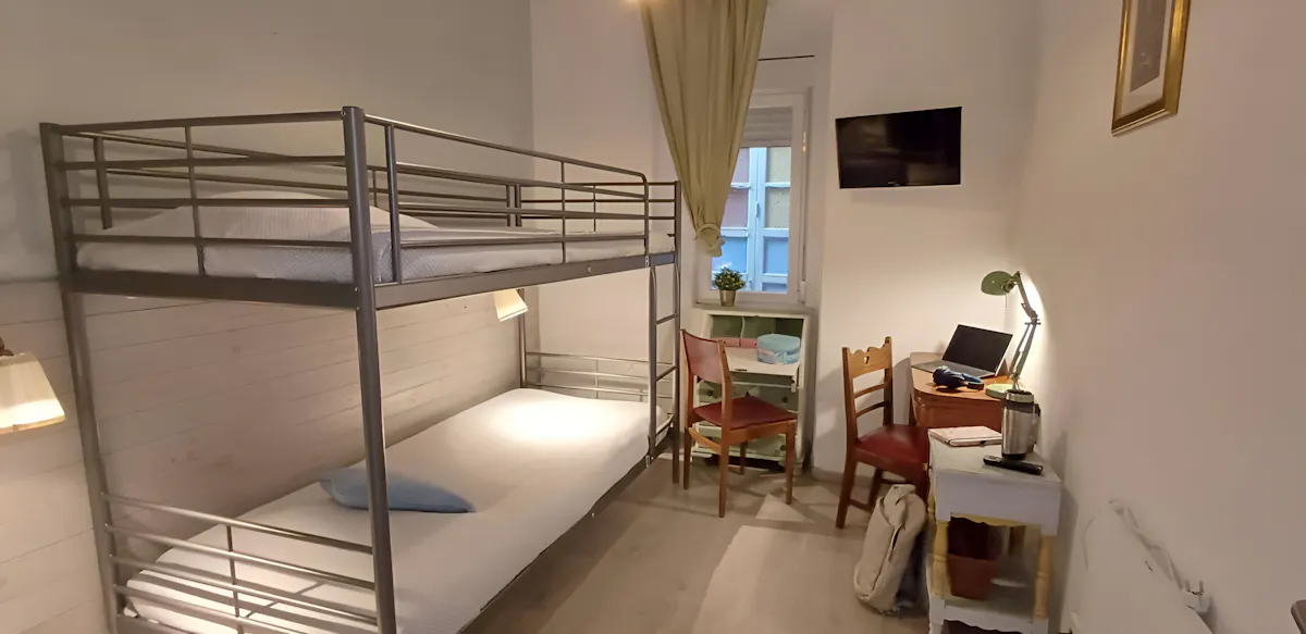 Private room in Rua Heróis de Quionga, Lisbon (1597754) ROOM