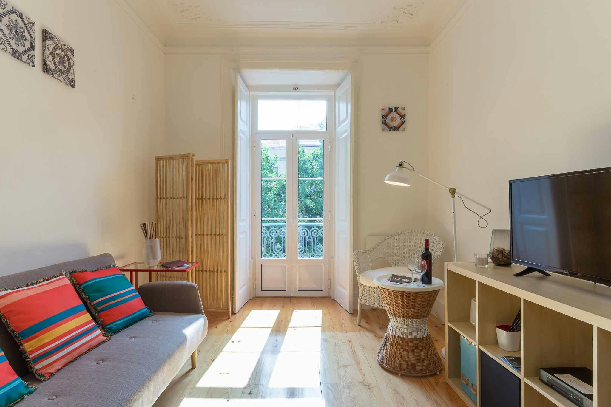 Rua do Conde de Redondo, Lisbon preview