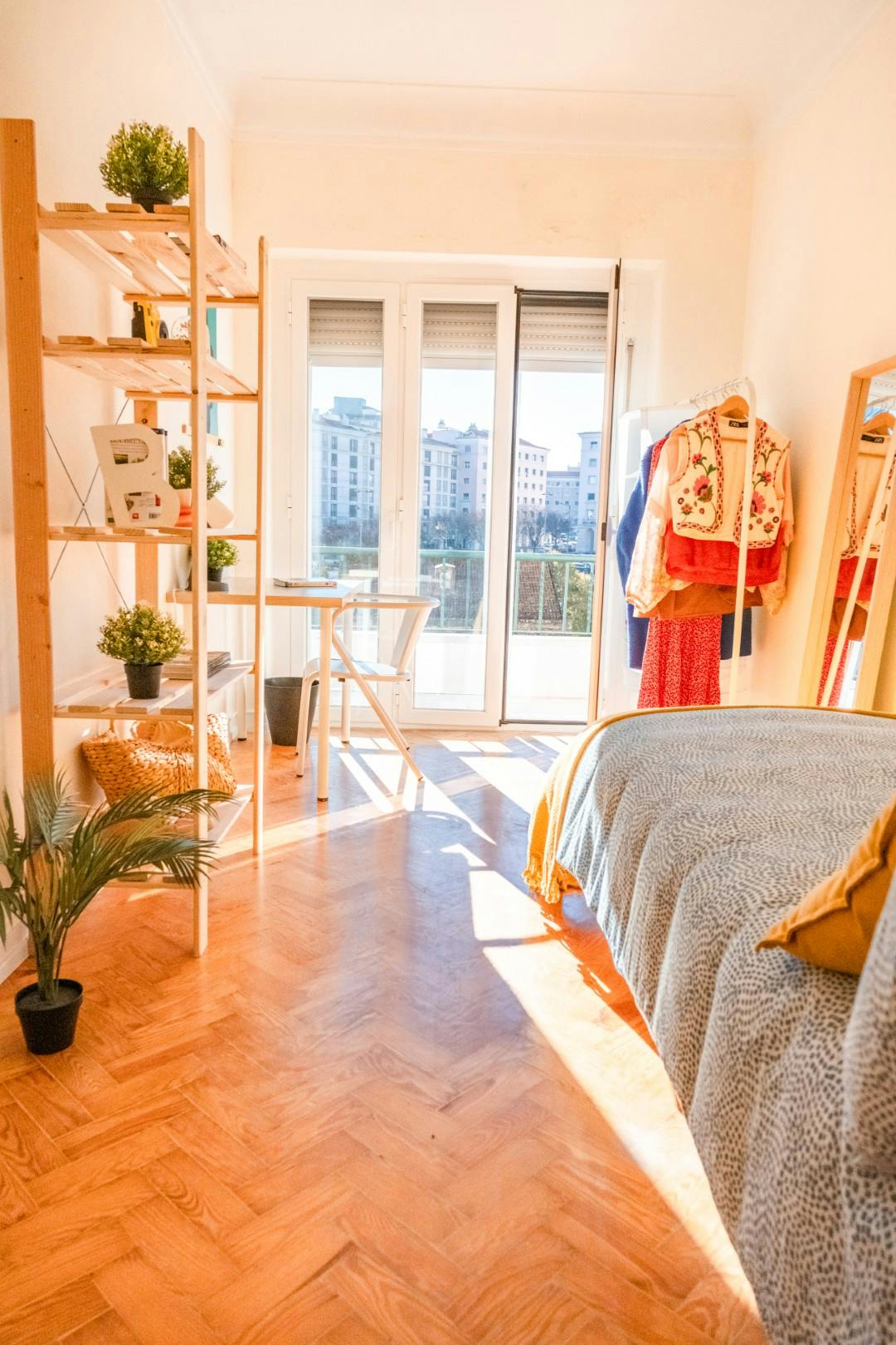 Rua Vítor Hugo, Lisbon preview