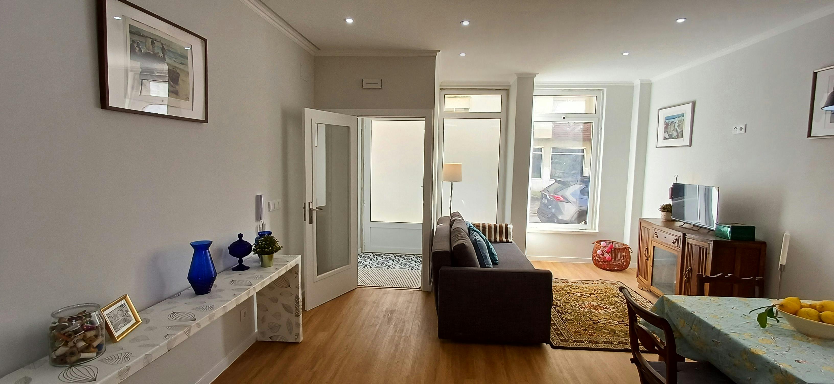 Appartement à louer pour 2 000 €/mois à Amadora, Rua Coronel José Lemos