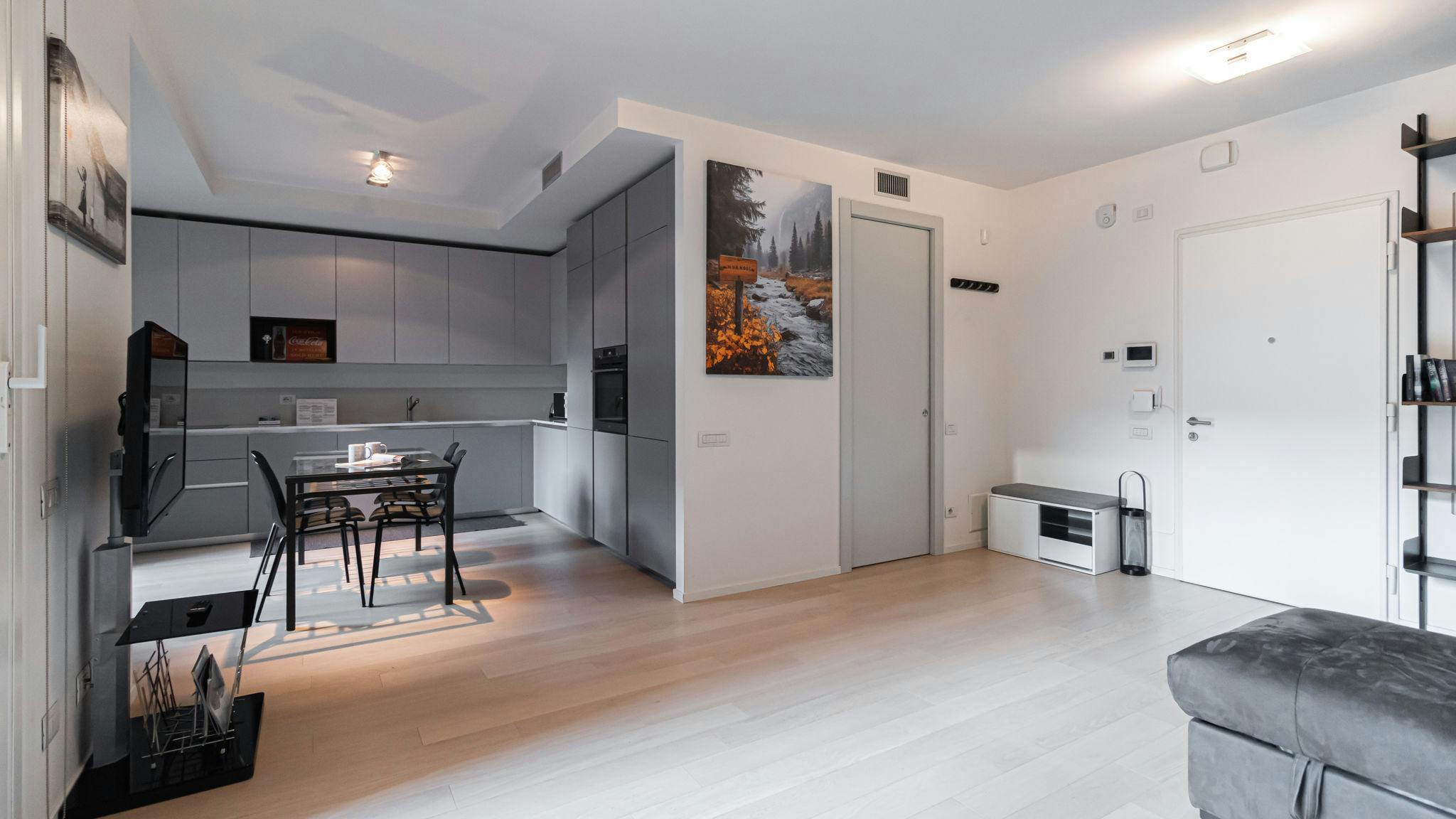 Apartment for rent for €1 per month in Milan, Via Lazzaro Papi
