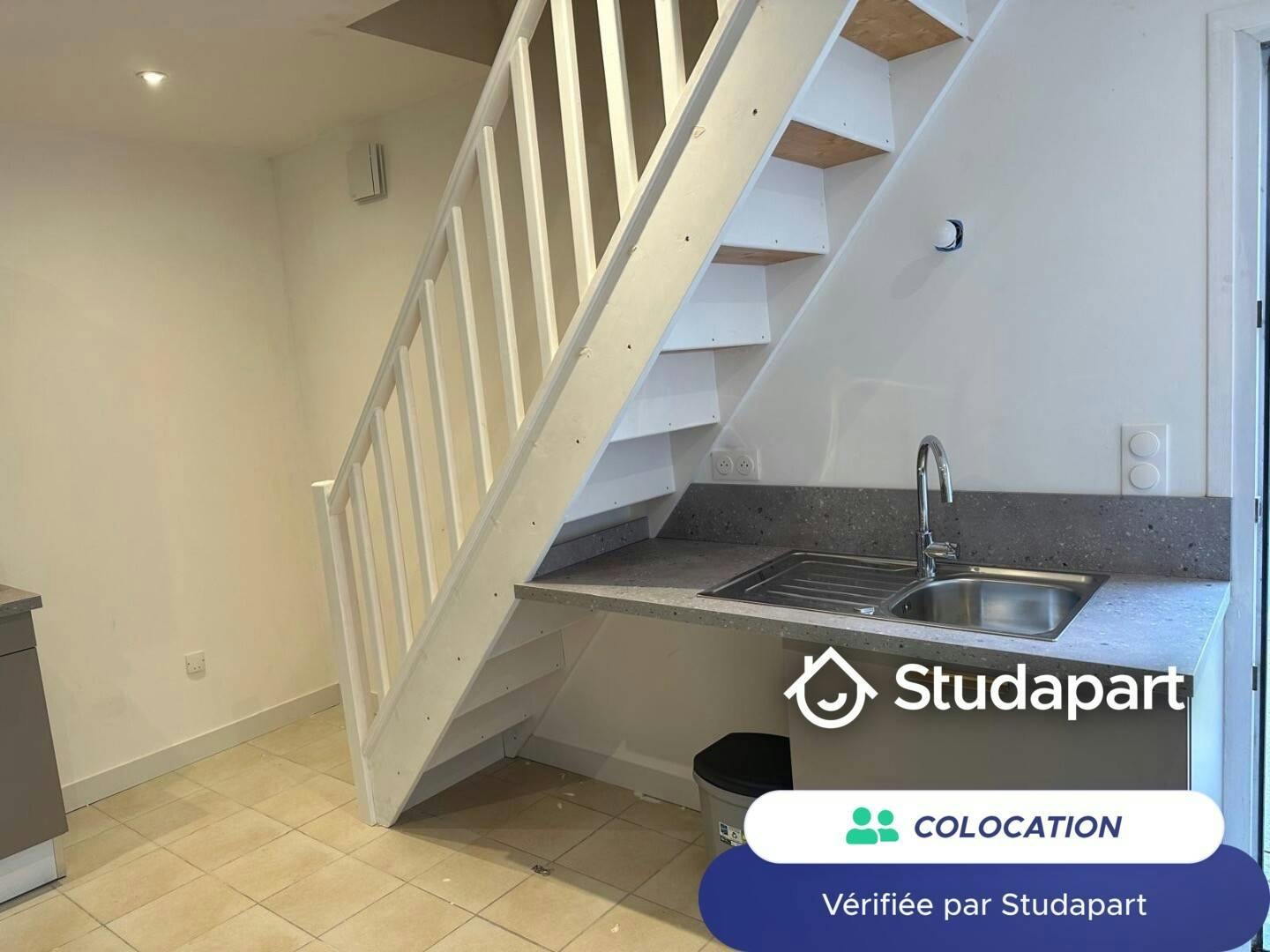 Private room for rent on Rue de Pessac, Nantes - Vue 3