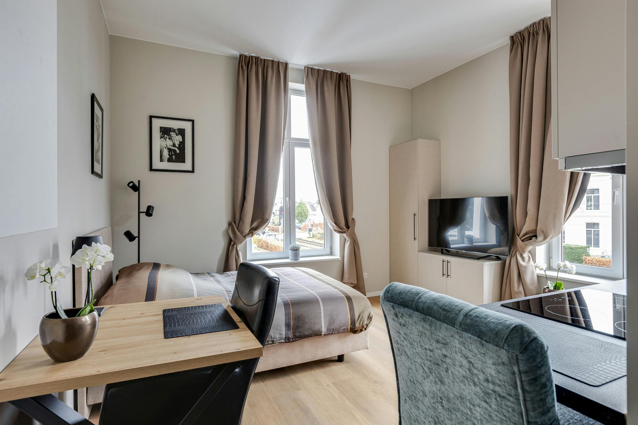 preview gallery tile