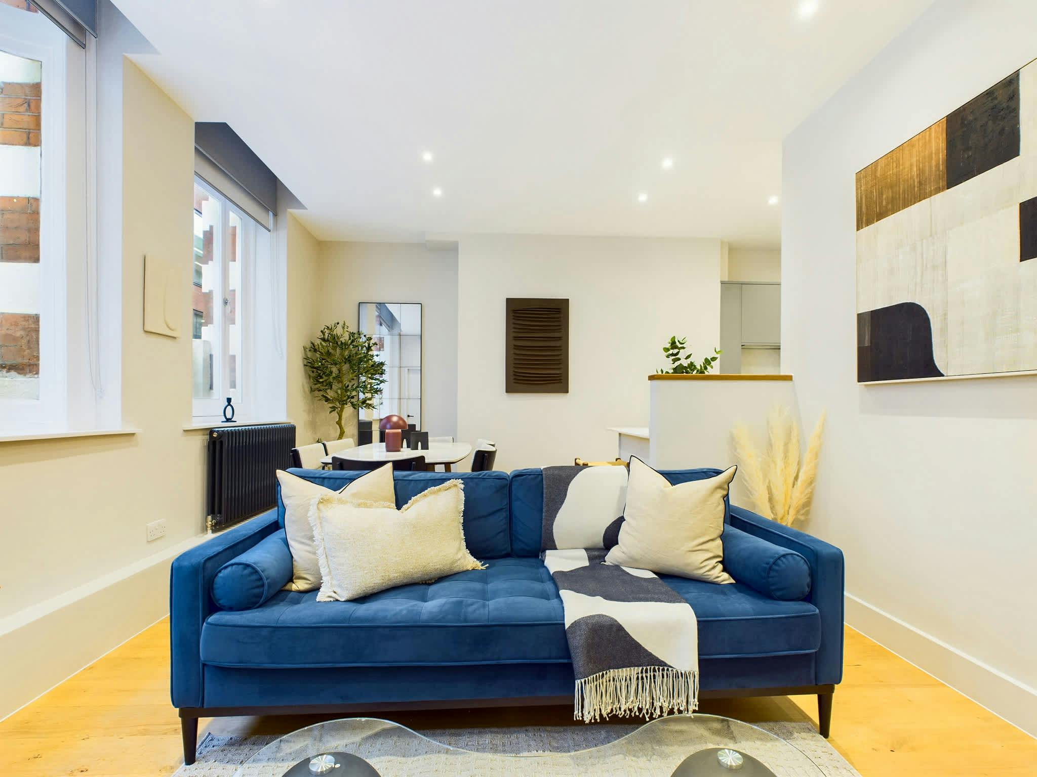 Apartment London, 2 beds — photo 3