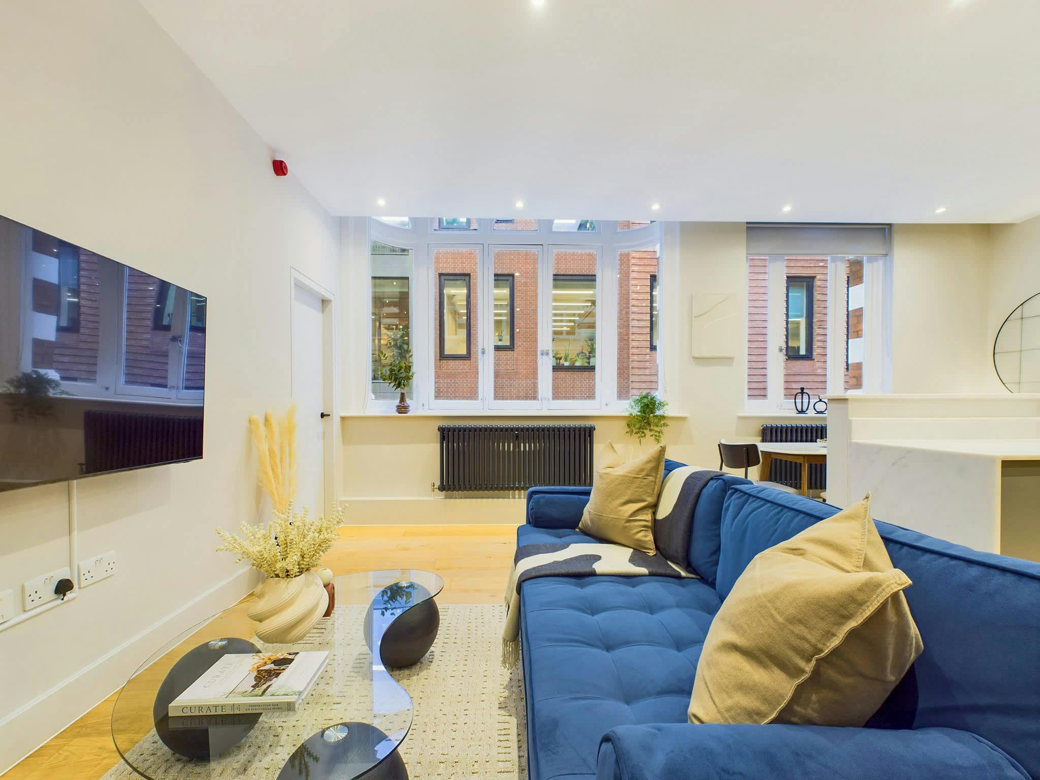 Apartment London, 2 beds — photo 10