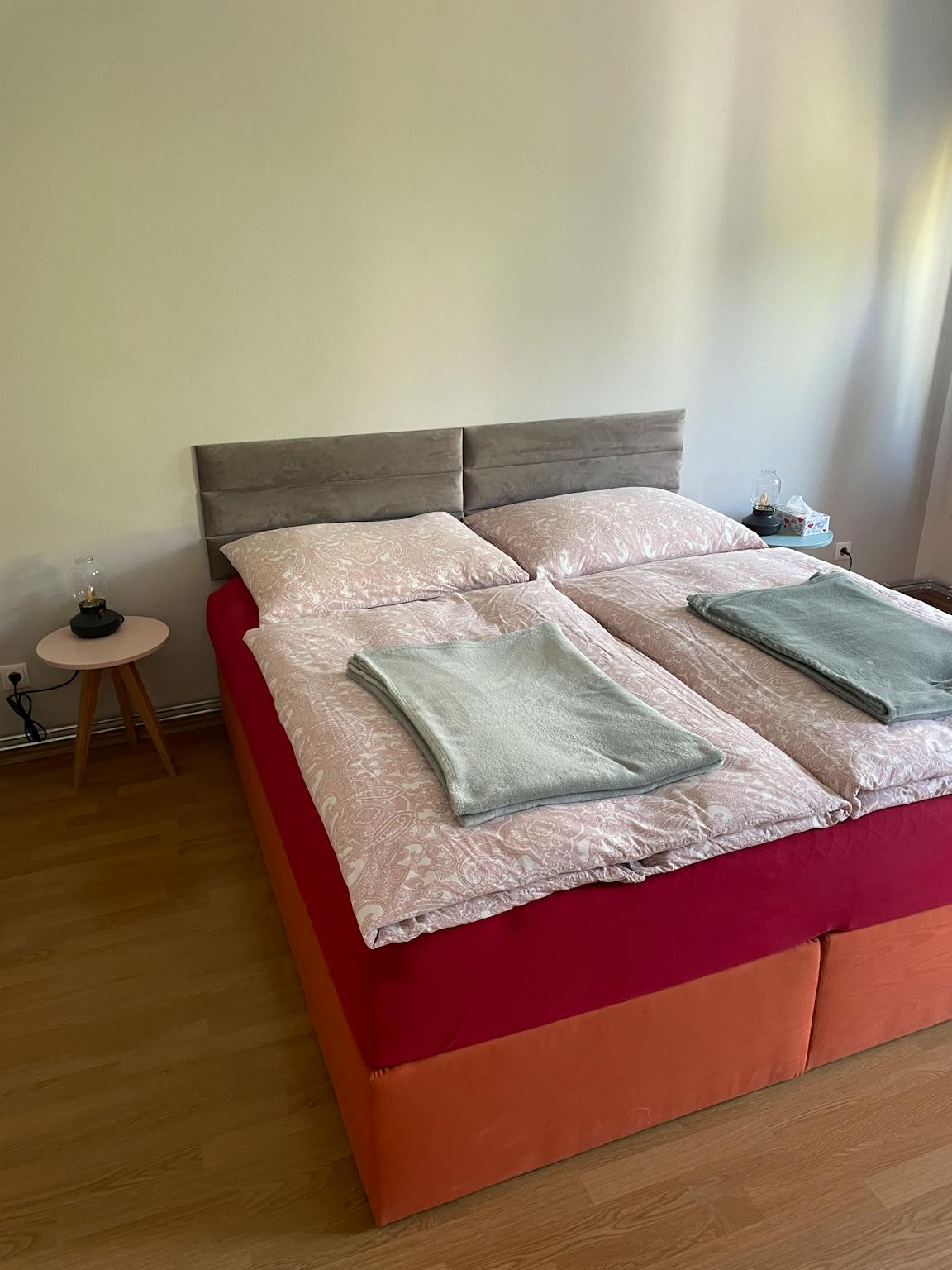 Kirchstetterngasse, Vienna preview