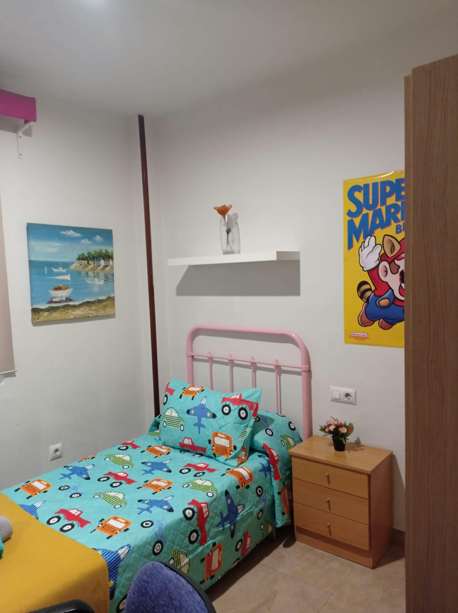 Stanza privata in affitto a 280 € al mese a Jaén, Calle Sagrada Familia