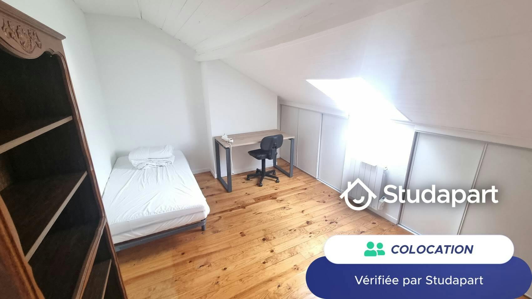 Private room for rent on Rue Fabre d'Eglantine, Lille - Vue 4