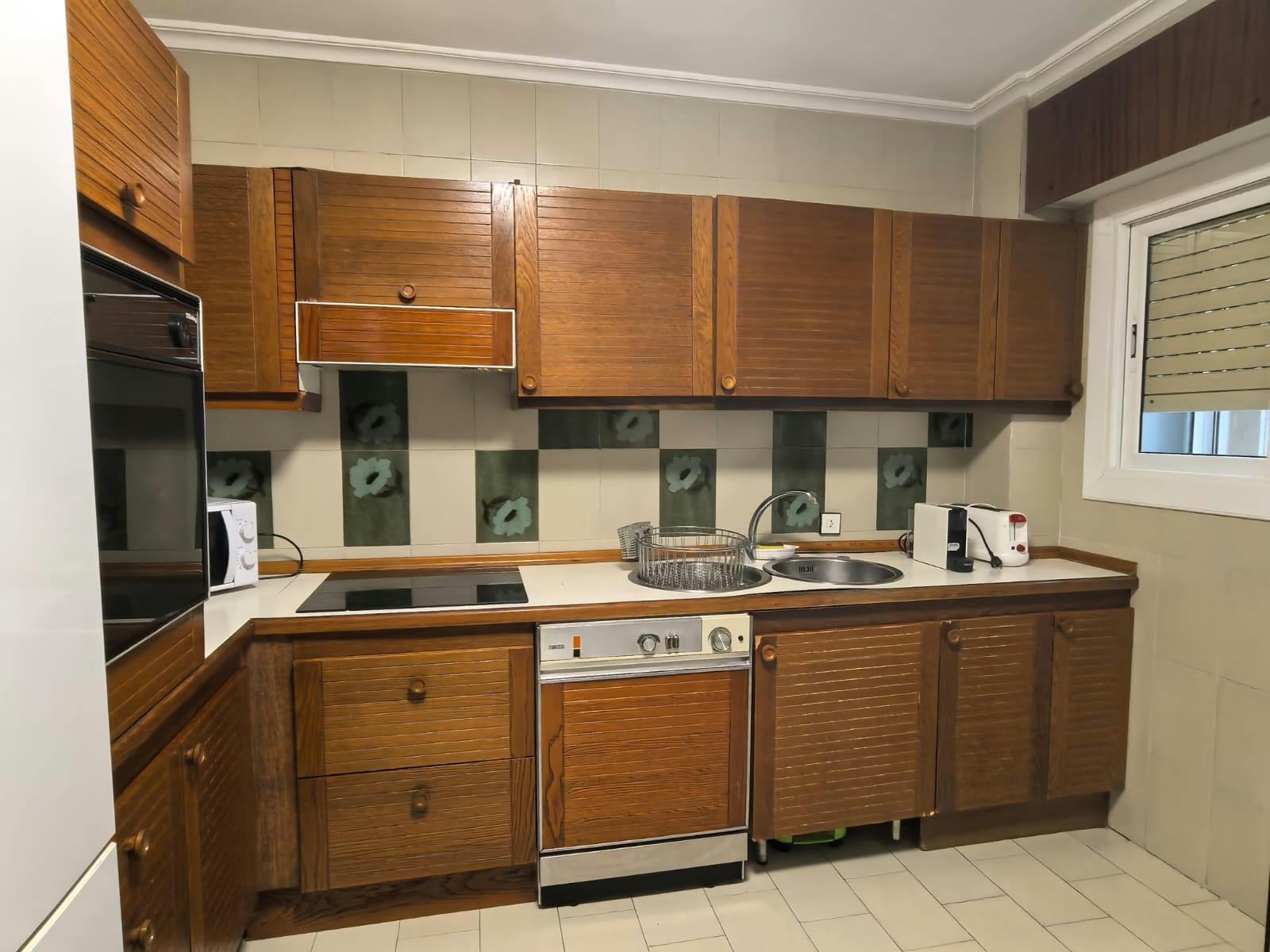 Apartment Alicante (Alacant), 1 bed, 12m² — photo 9