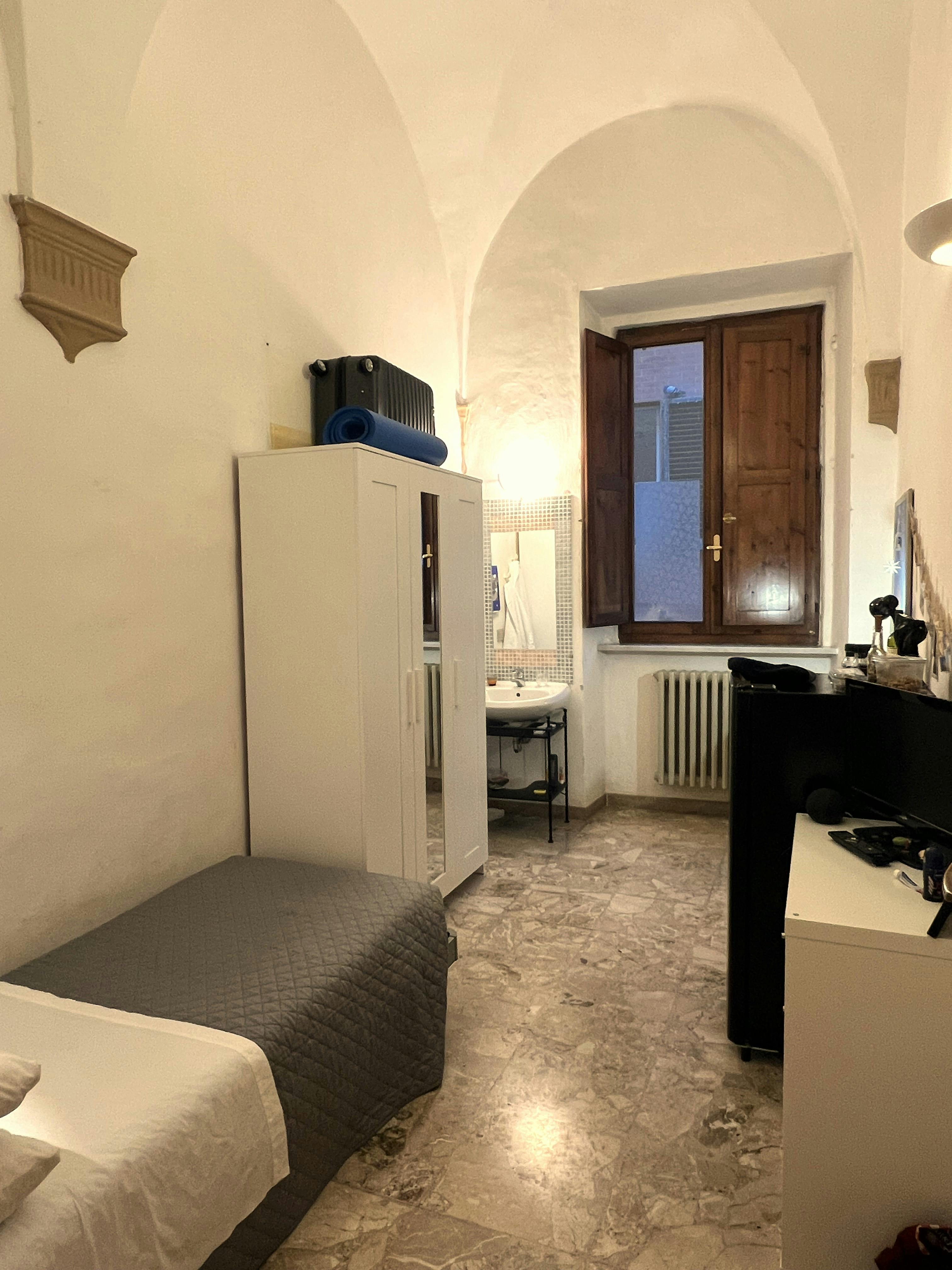 Single room Siena, 1 bed, 20m² — photo 9