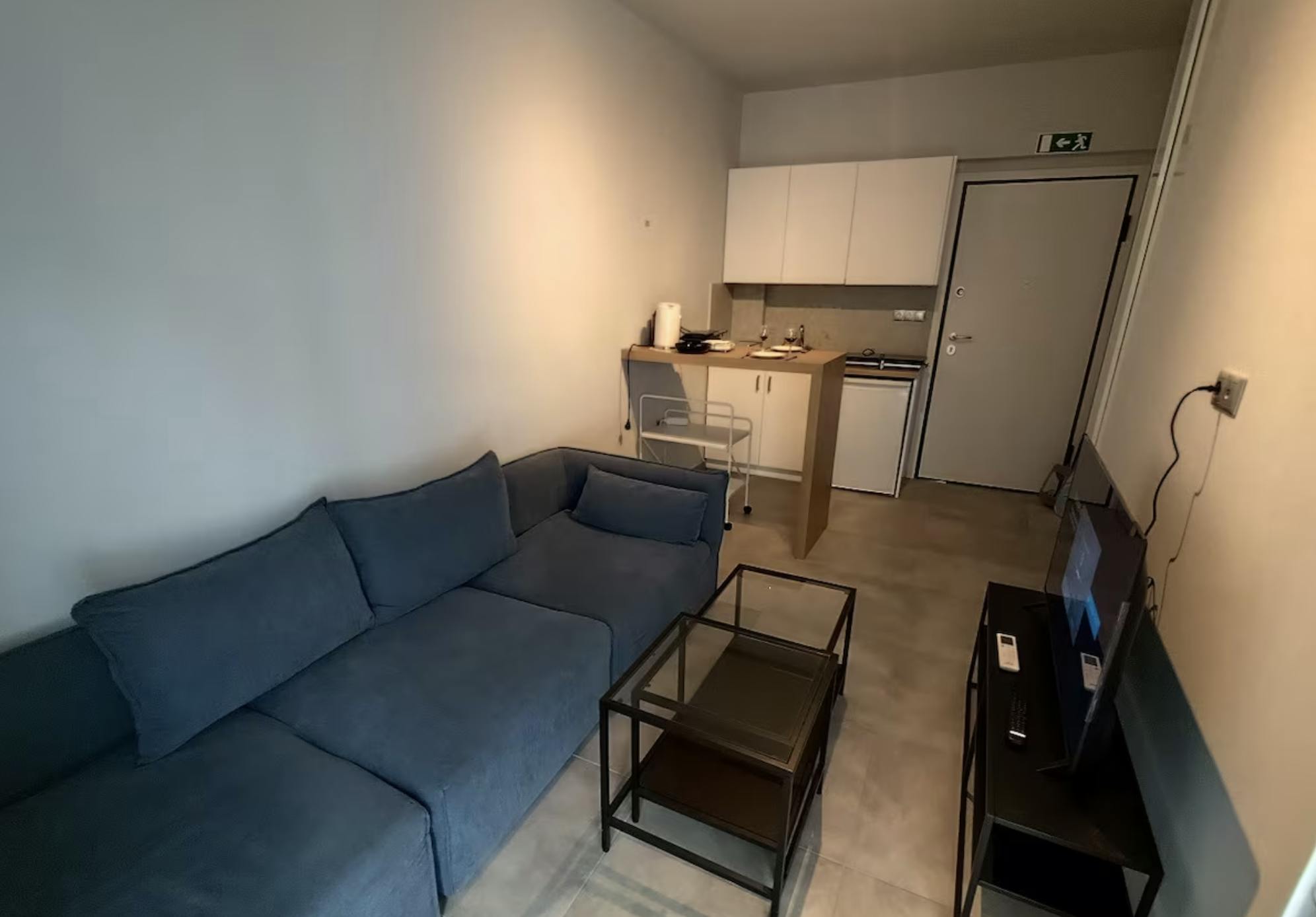 Квартира сдается в аренду за 1 200 € в месяц в Athina, Lisippou