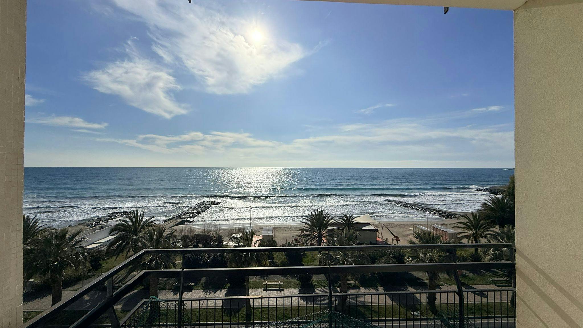 Appartement te huur voor € 1 per maand in Marina di Andora, Via Aurelia