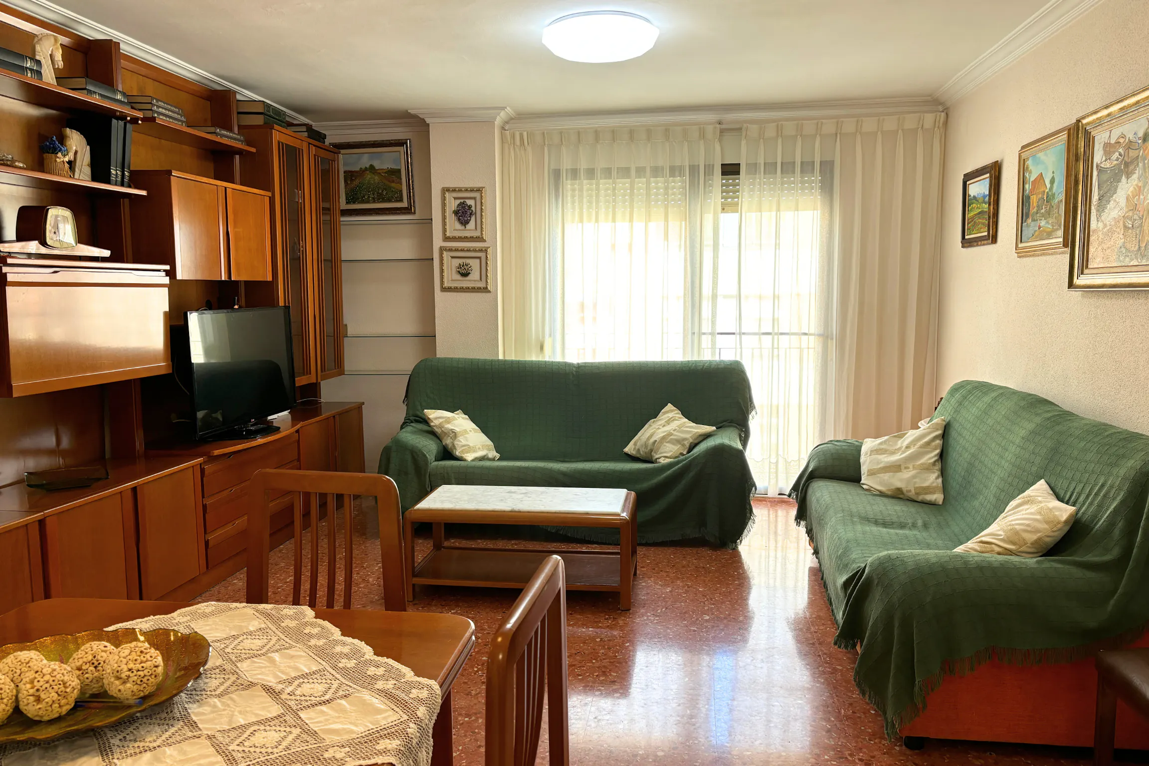 4-Bedroom Apartment in Carrer de Fontilles, Valencia (1599548) ROOM 1