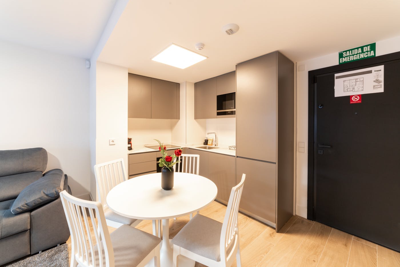 Apartment Madrid, 2 beds — photo 5