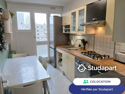 Private room for rent on Rue du Nivernais, Rennes