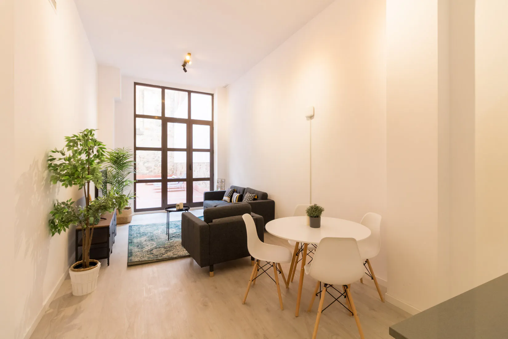 3-Bedroom Apartment in Carrer dels Salvador, Barcelona (1599904) ROOM 4