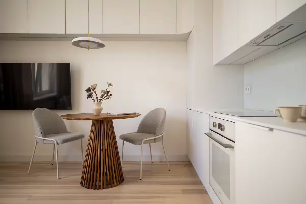 Hoża, Warsaw preview