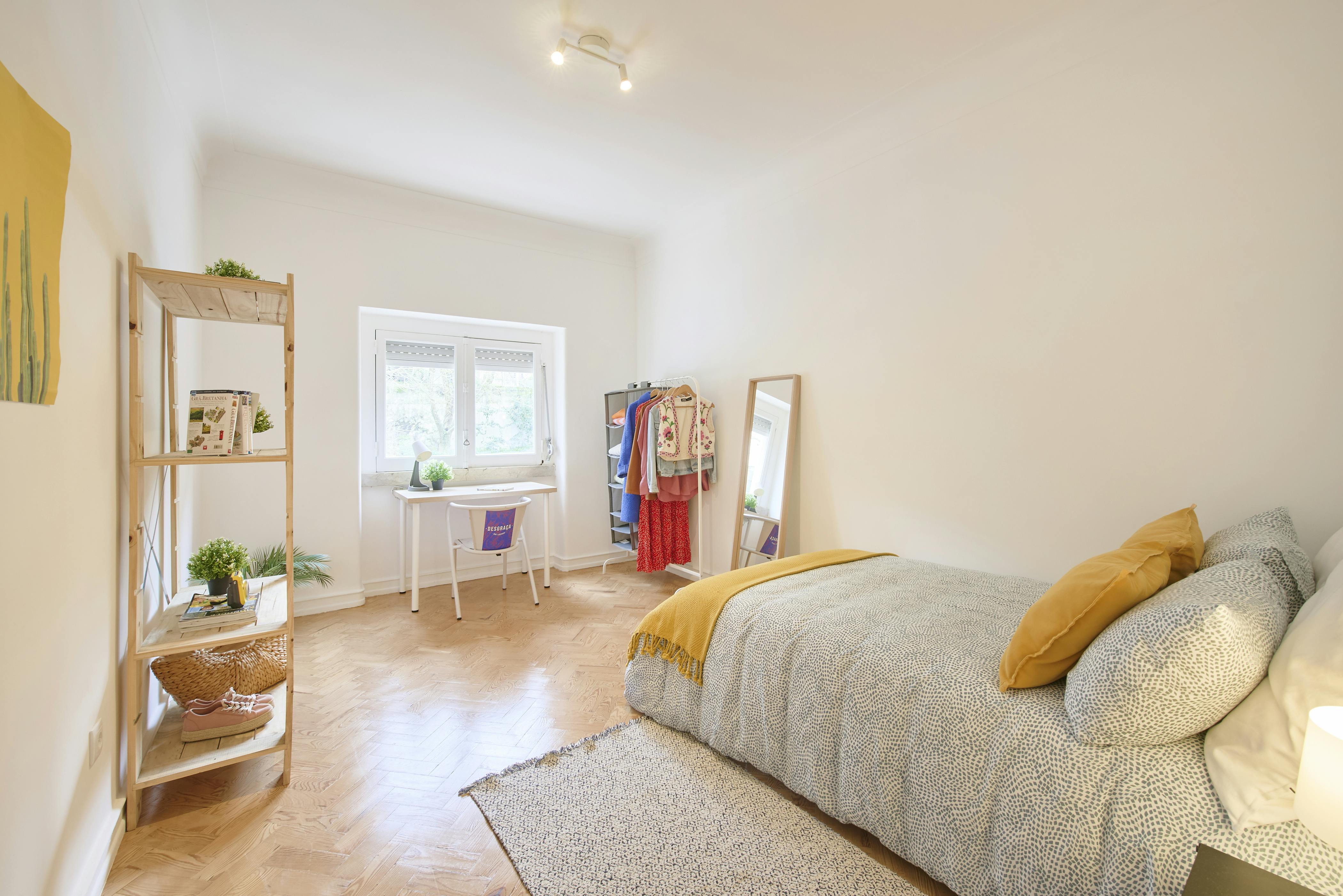 Rua Vítor Hugo, Lisbon preview