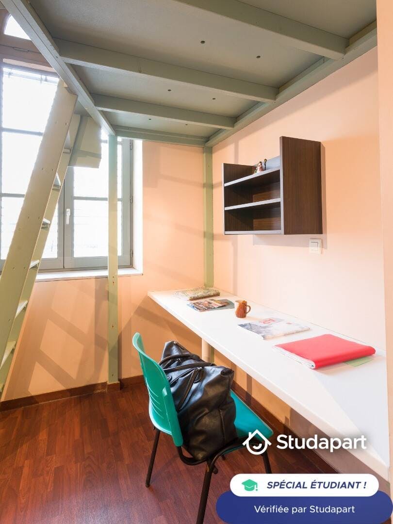 Private room for rent on Rue de l'Antiquaille, Lyon - Widok 4