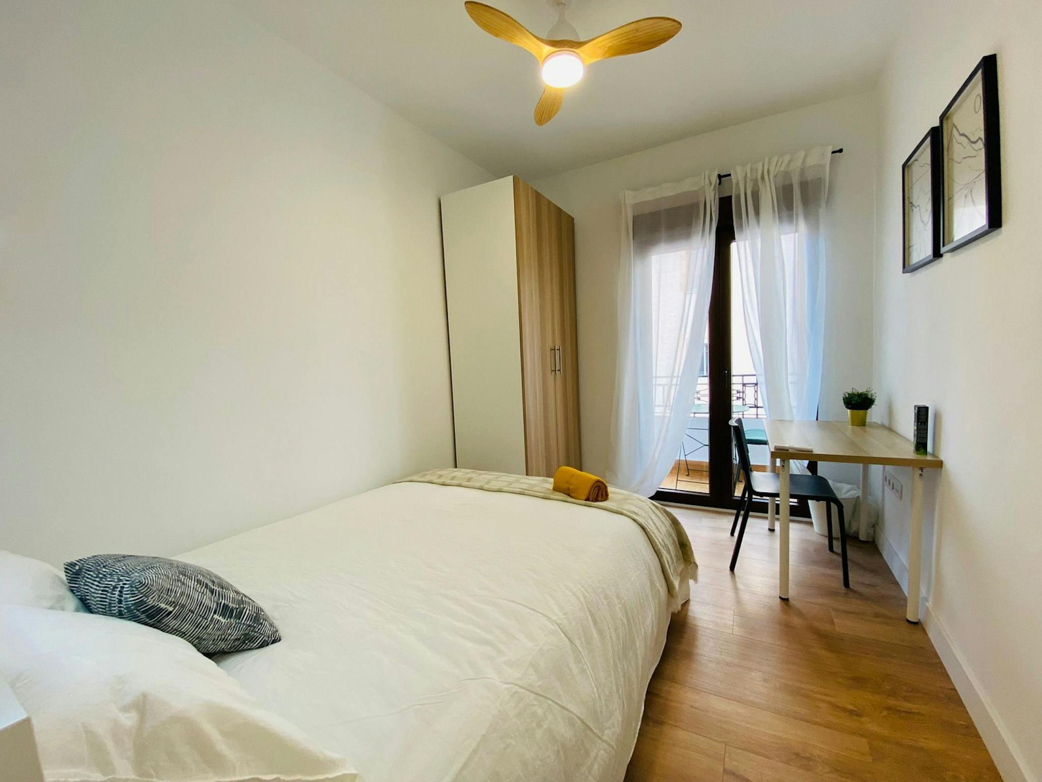 Avenida de la Albufera, Madrid preview