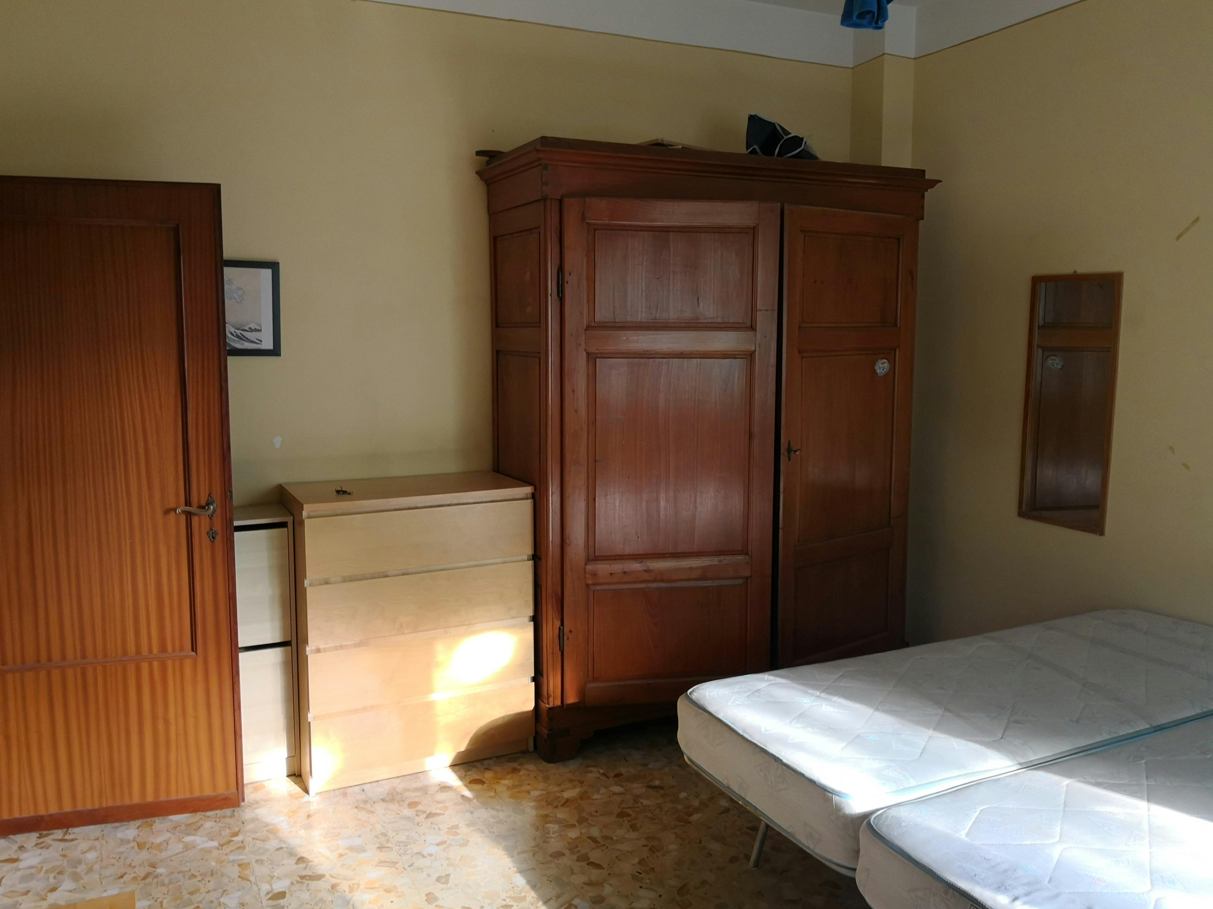 Single room Scandicci, 1 bed, 15m² — photo 1