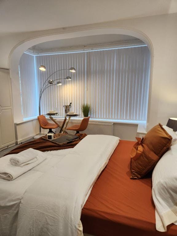 Chambre privée à louer pour 1 300 £GB/mois à Bournemouth, Southern Road