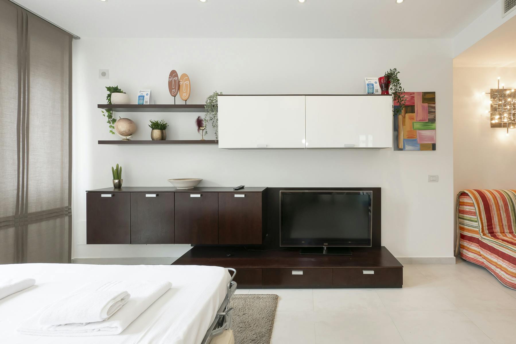 Via Tito Livio, Milan