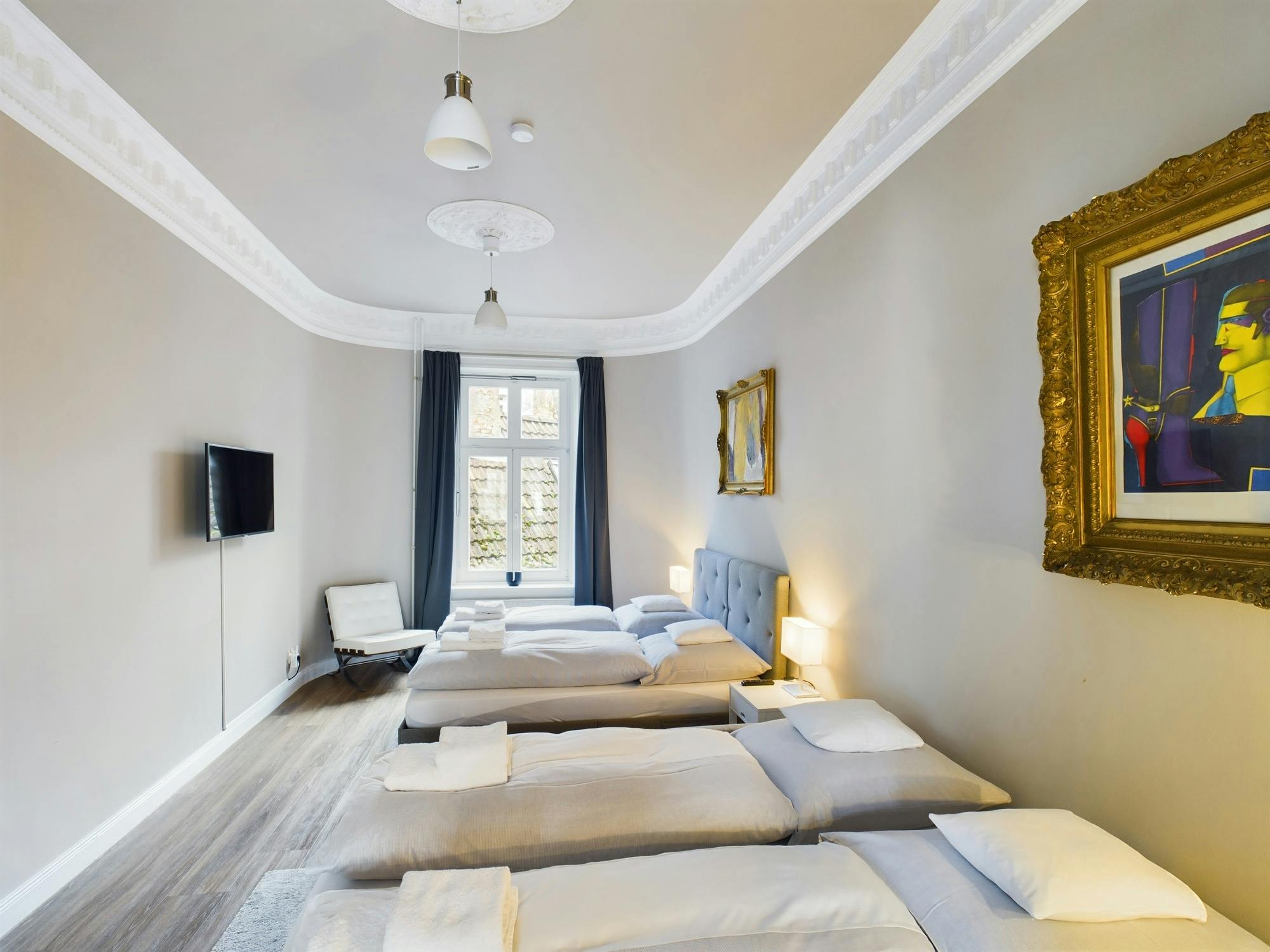 preview gallery tile