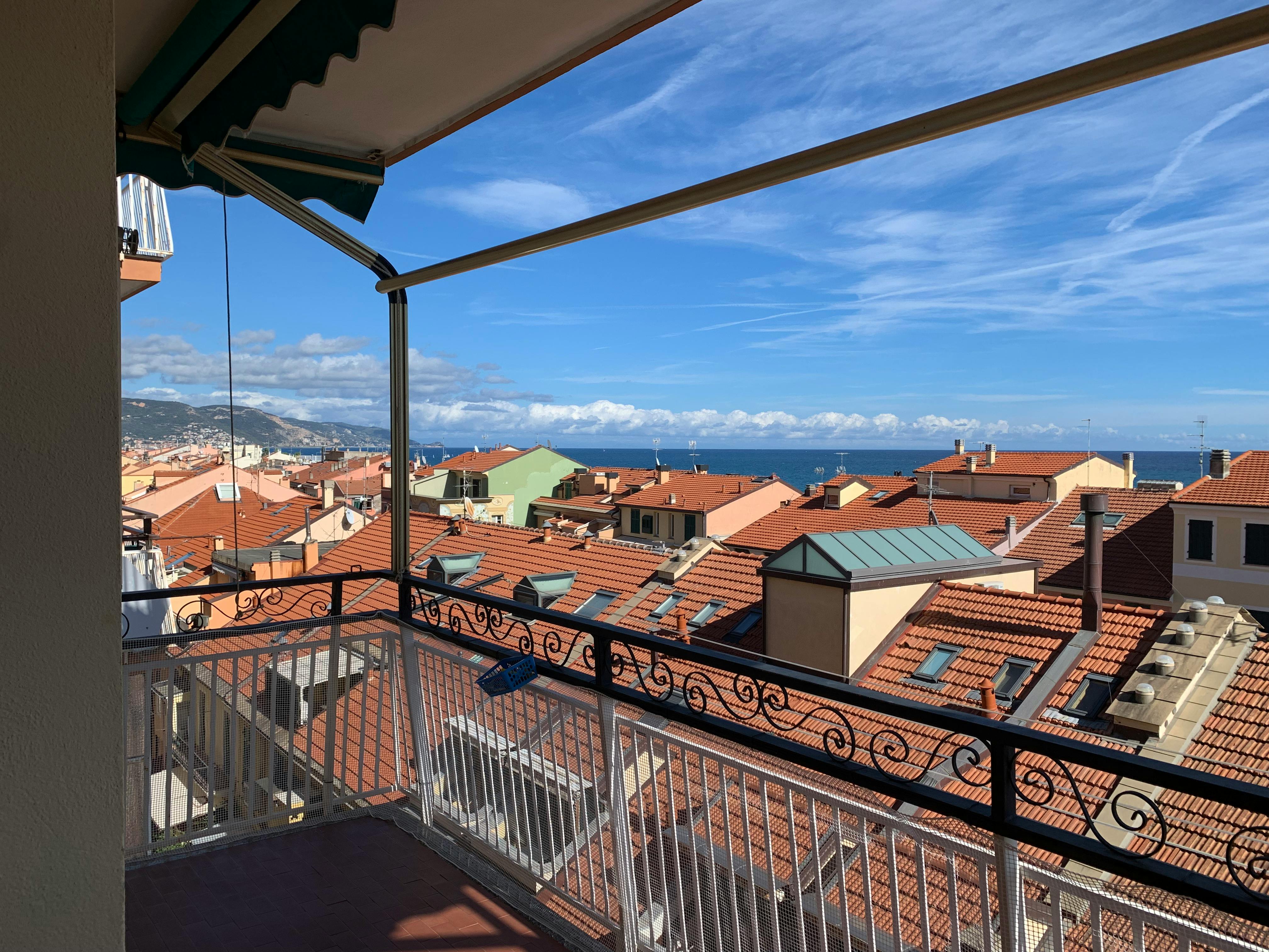 Квартира сдается в аренду за 900 € в месяц в Loano, Corso Europa