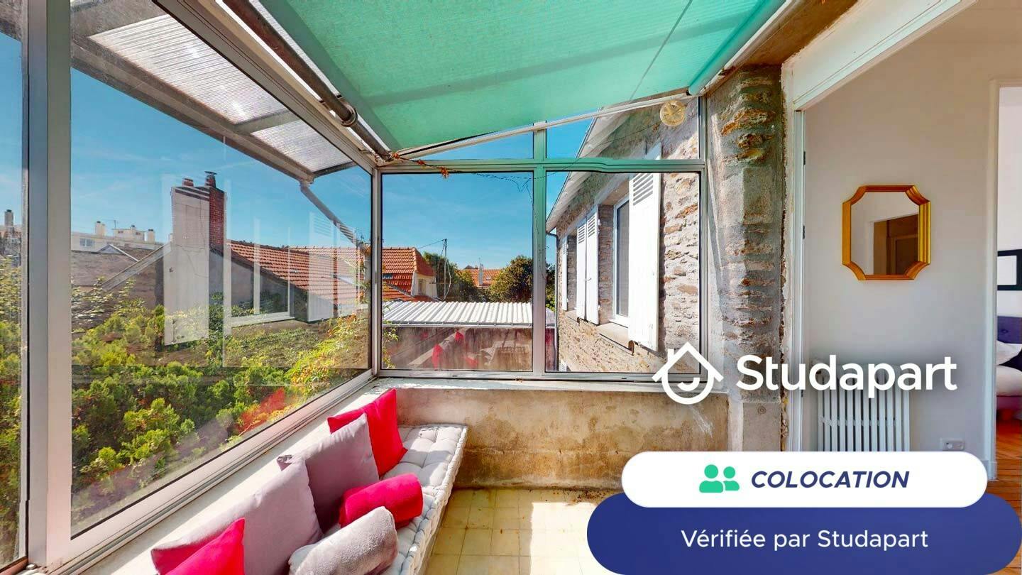 Private room for rent on Rue de l'Épine, Nantes - Plus