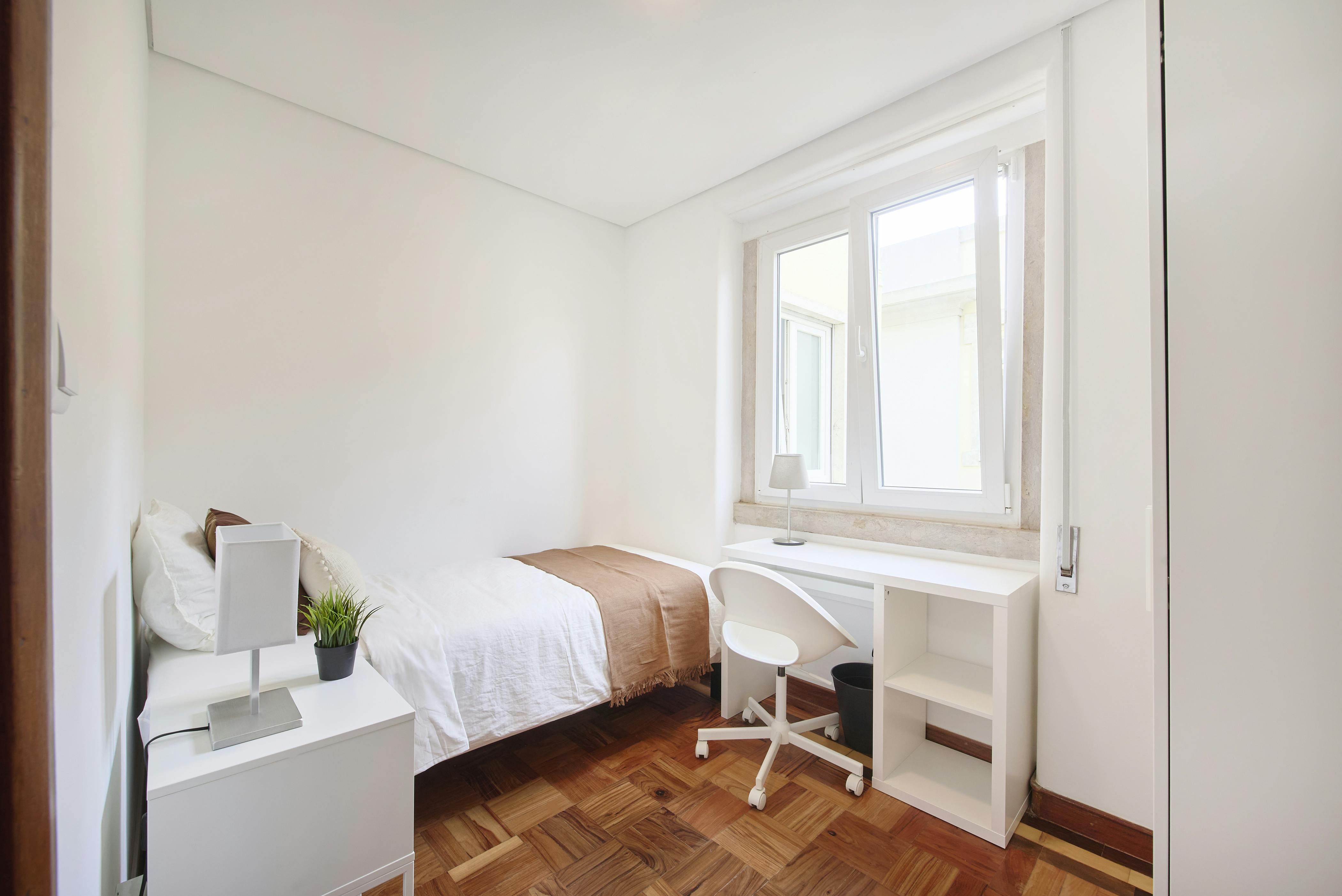 Rua Fialho de Almeida, Lisbon preview