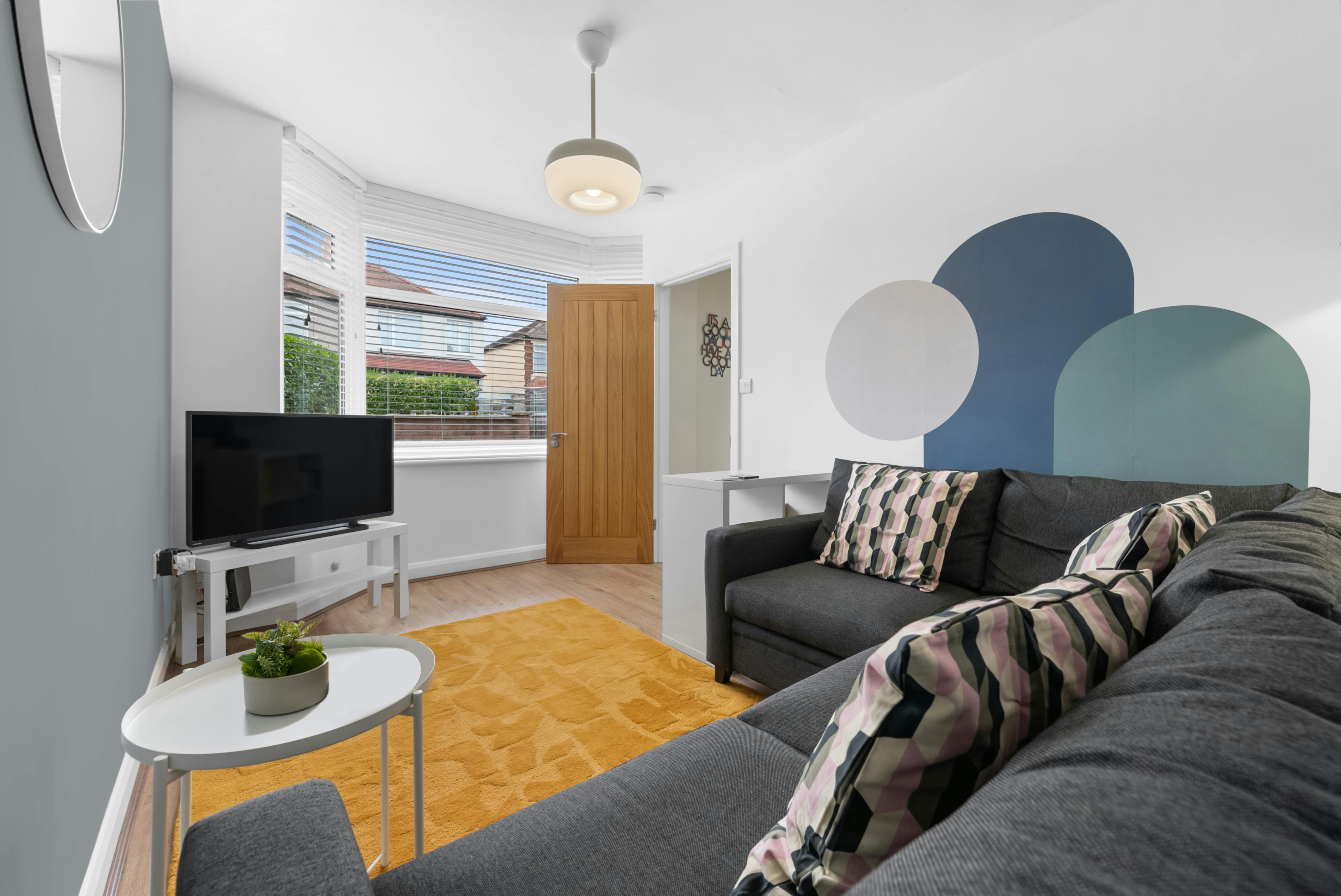 Будинок за оренду для 3 100 GBP на місяць у Coventry, Burnsall Road