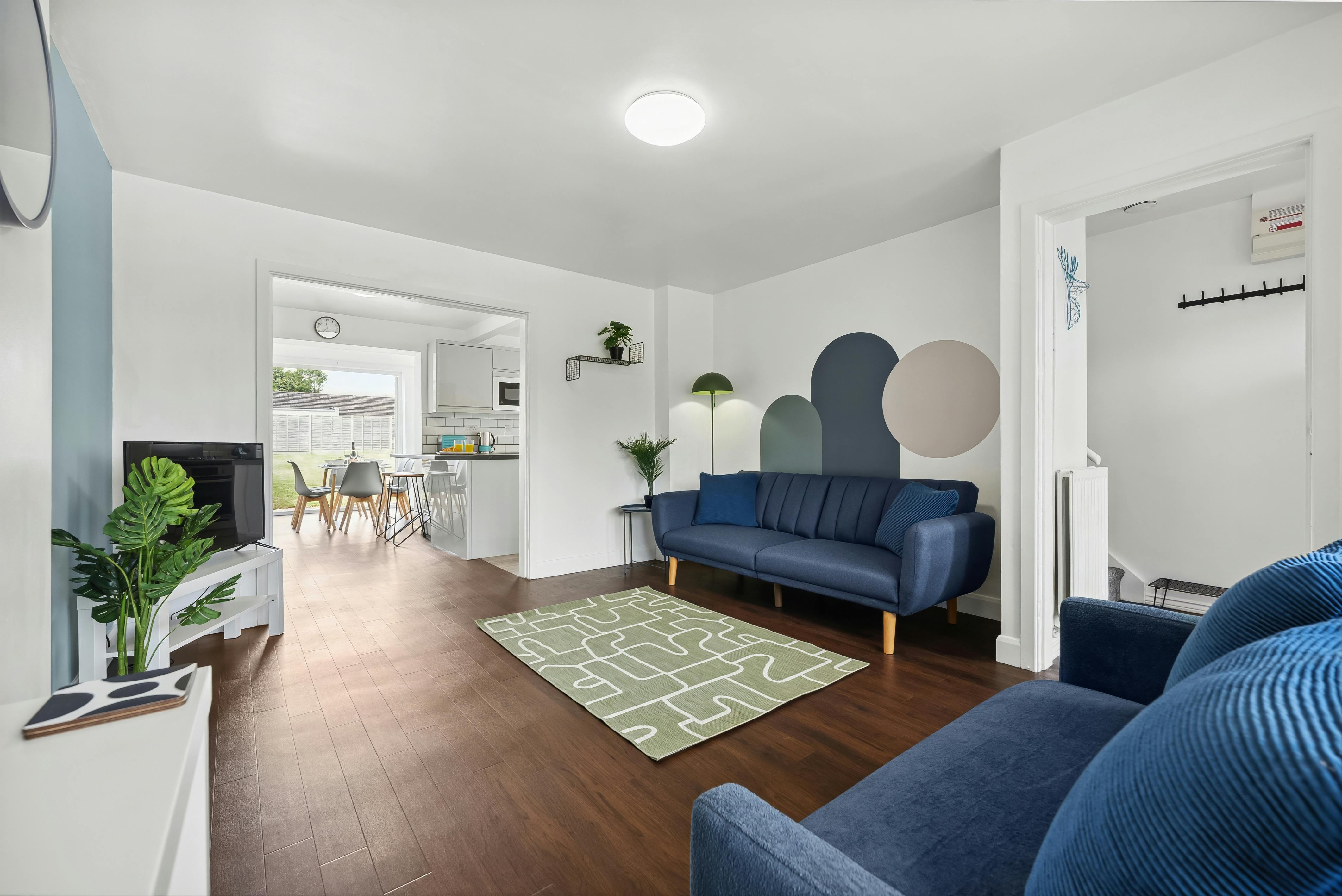 House for rent for £3,800 per month in Royal Leamington Spa, Rowley Road