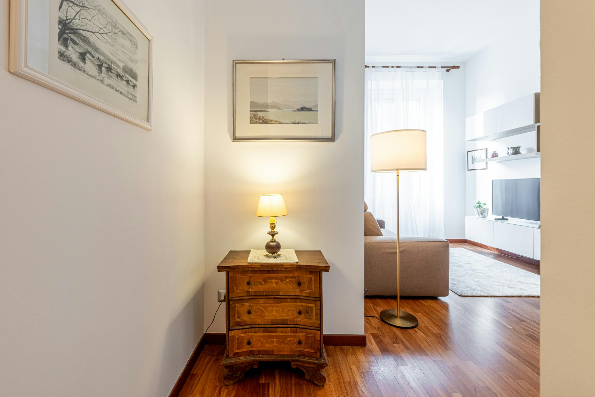 preview gallery tile