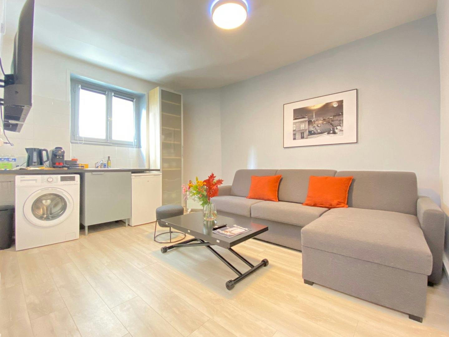 Avenue Stephen Pichon, Paris preview