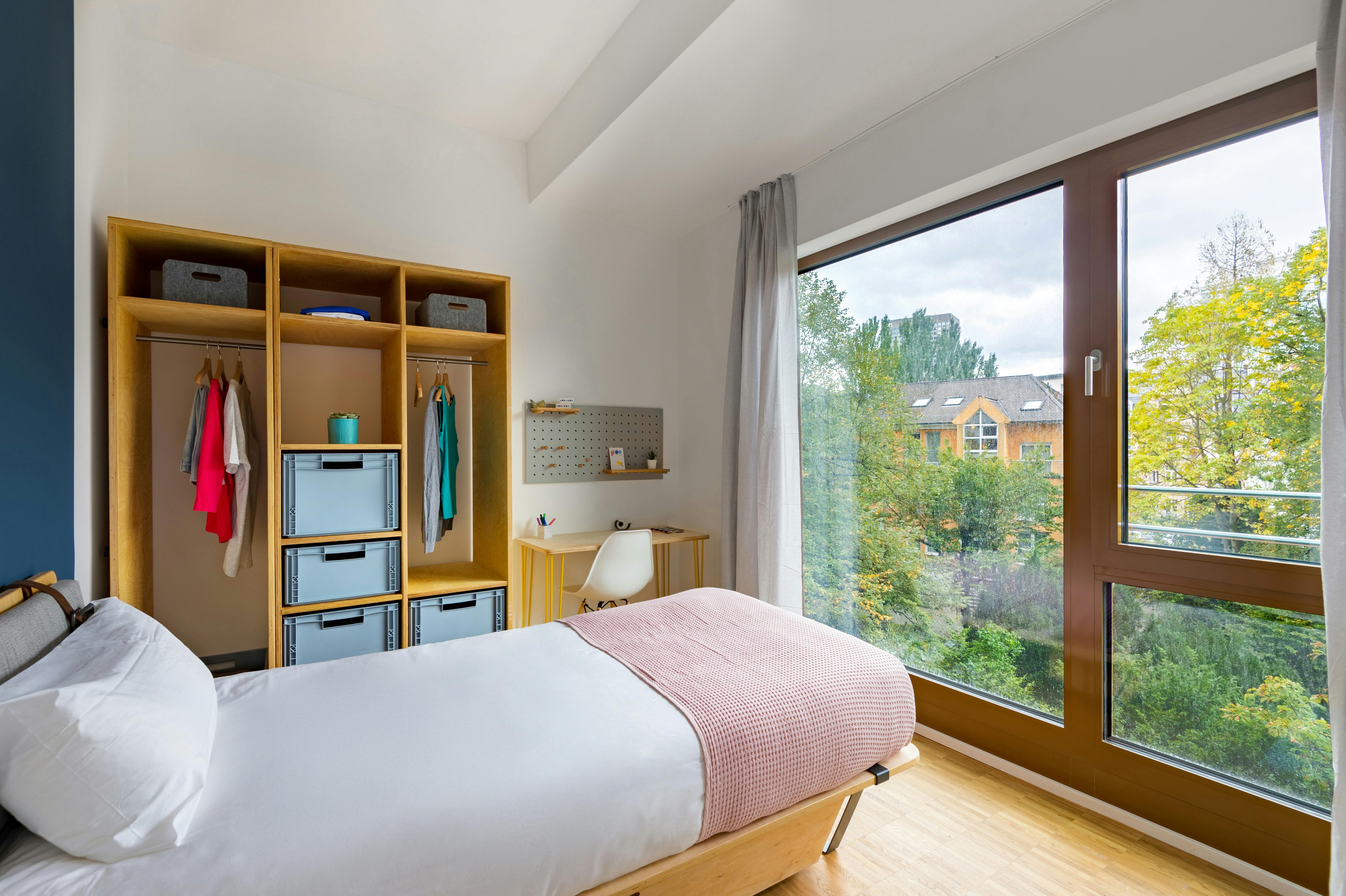 preview gallery tile