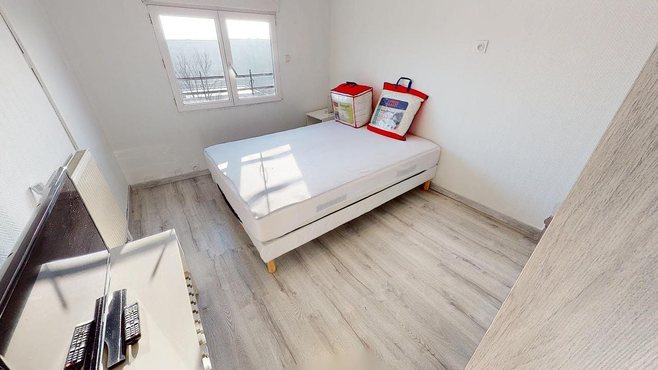 Private room for rent on Rue de la Malcense, Tourcoing
