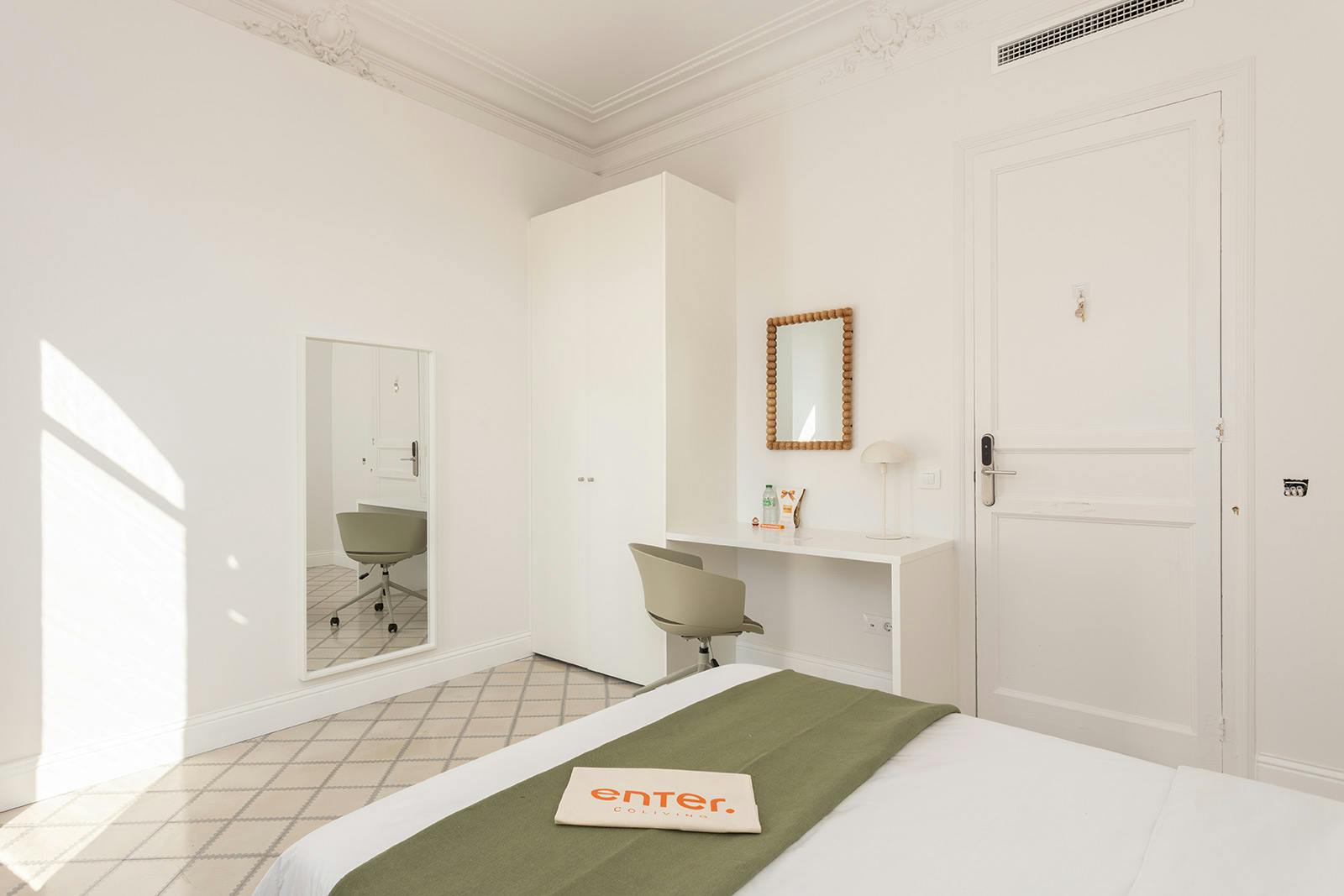 preview gallery tile