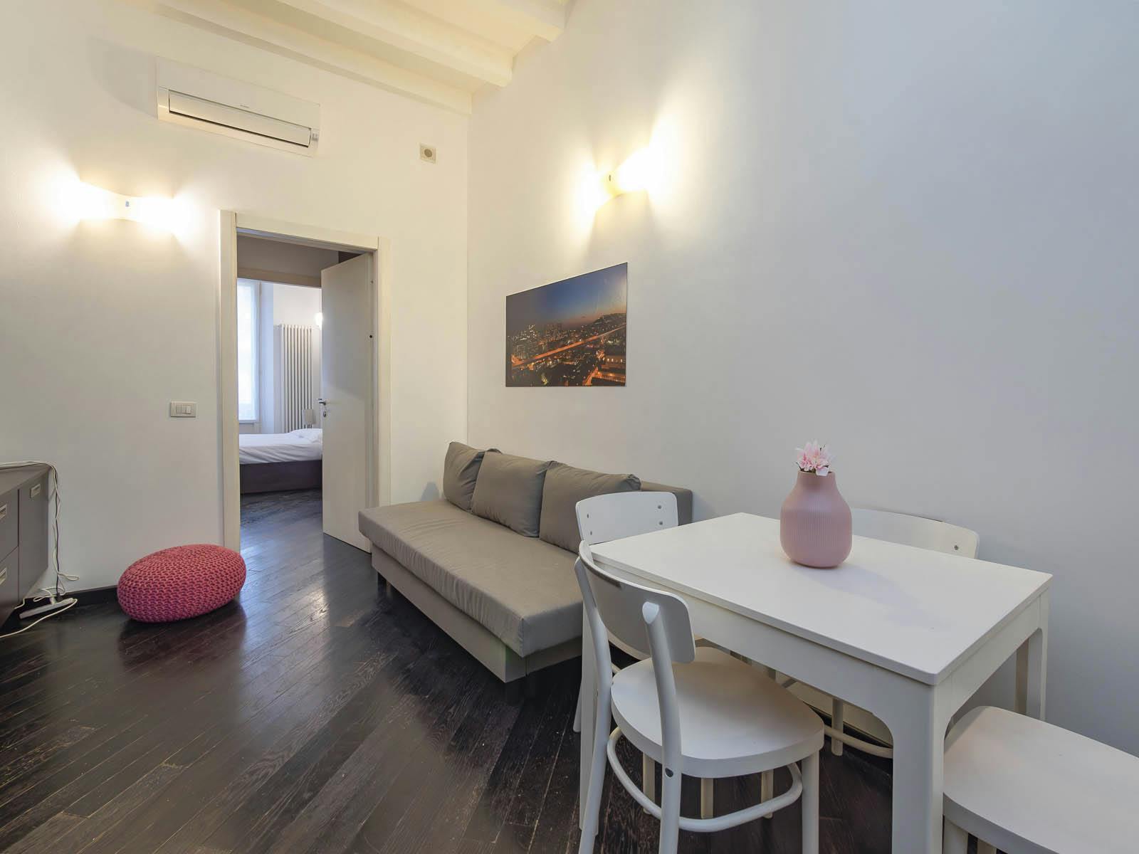 Viale Monte Nero, Milan