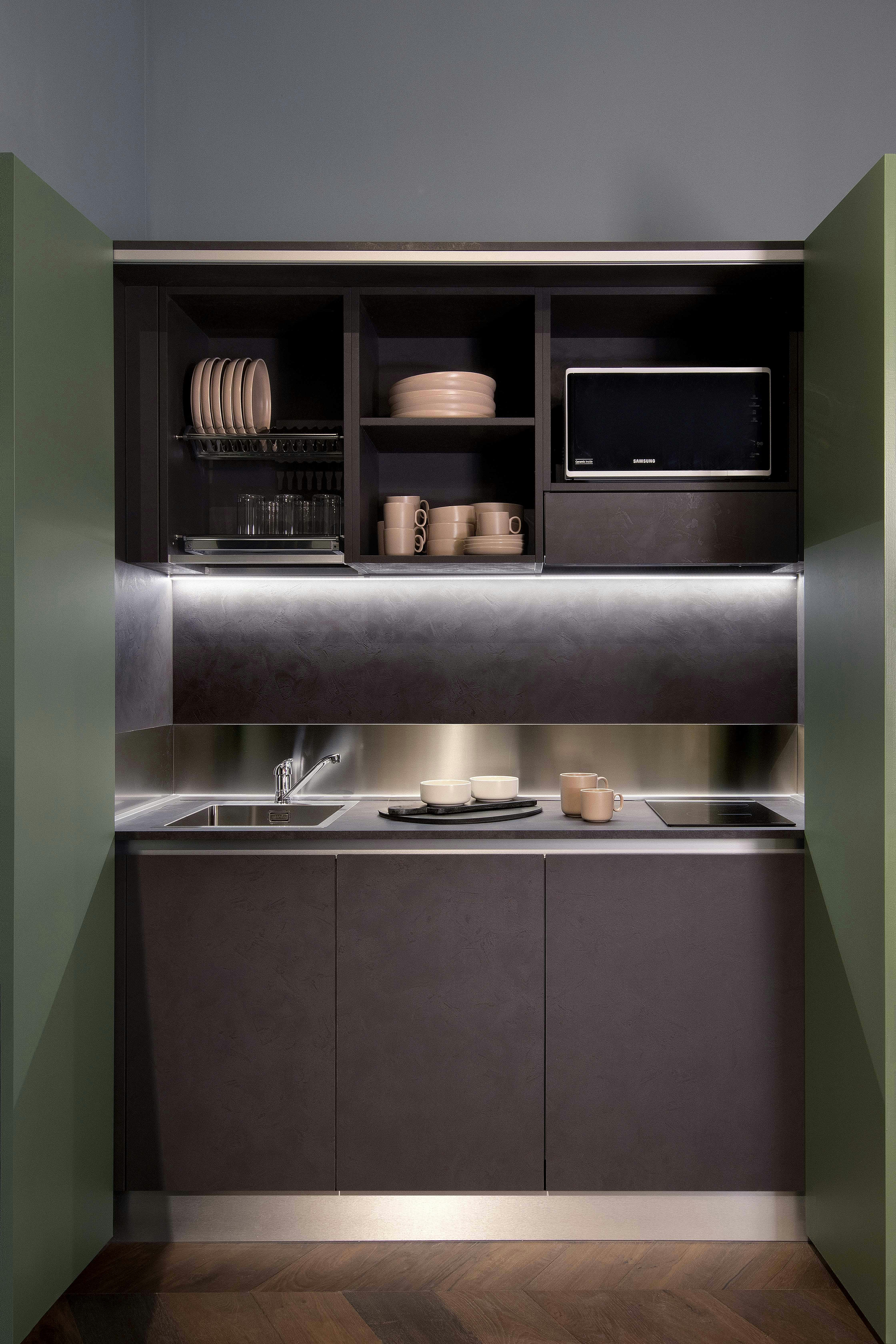 preview gallery tile