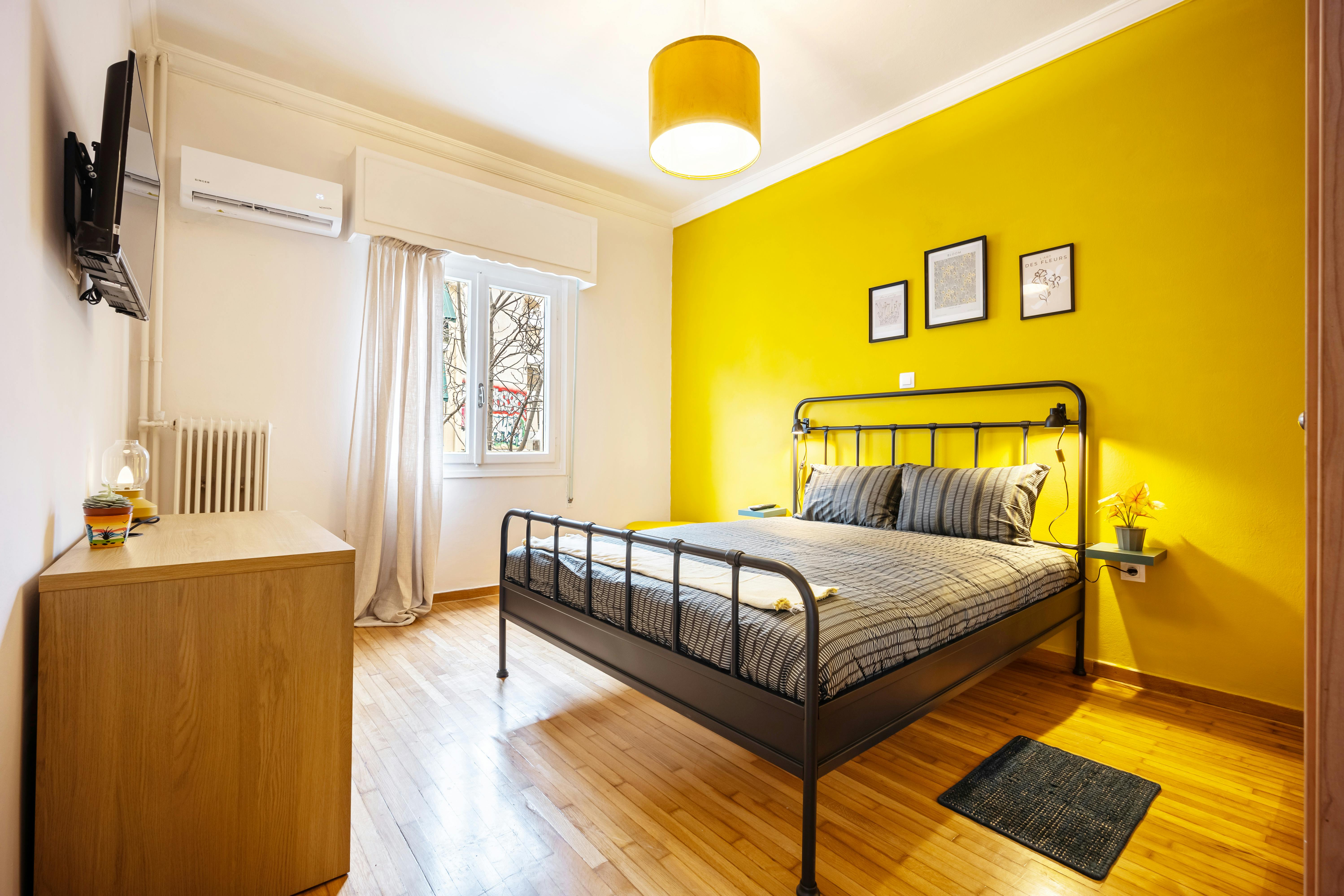 Private room for rent for €430 per month in Athina, Leoforos Ionias